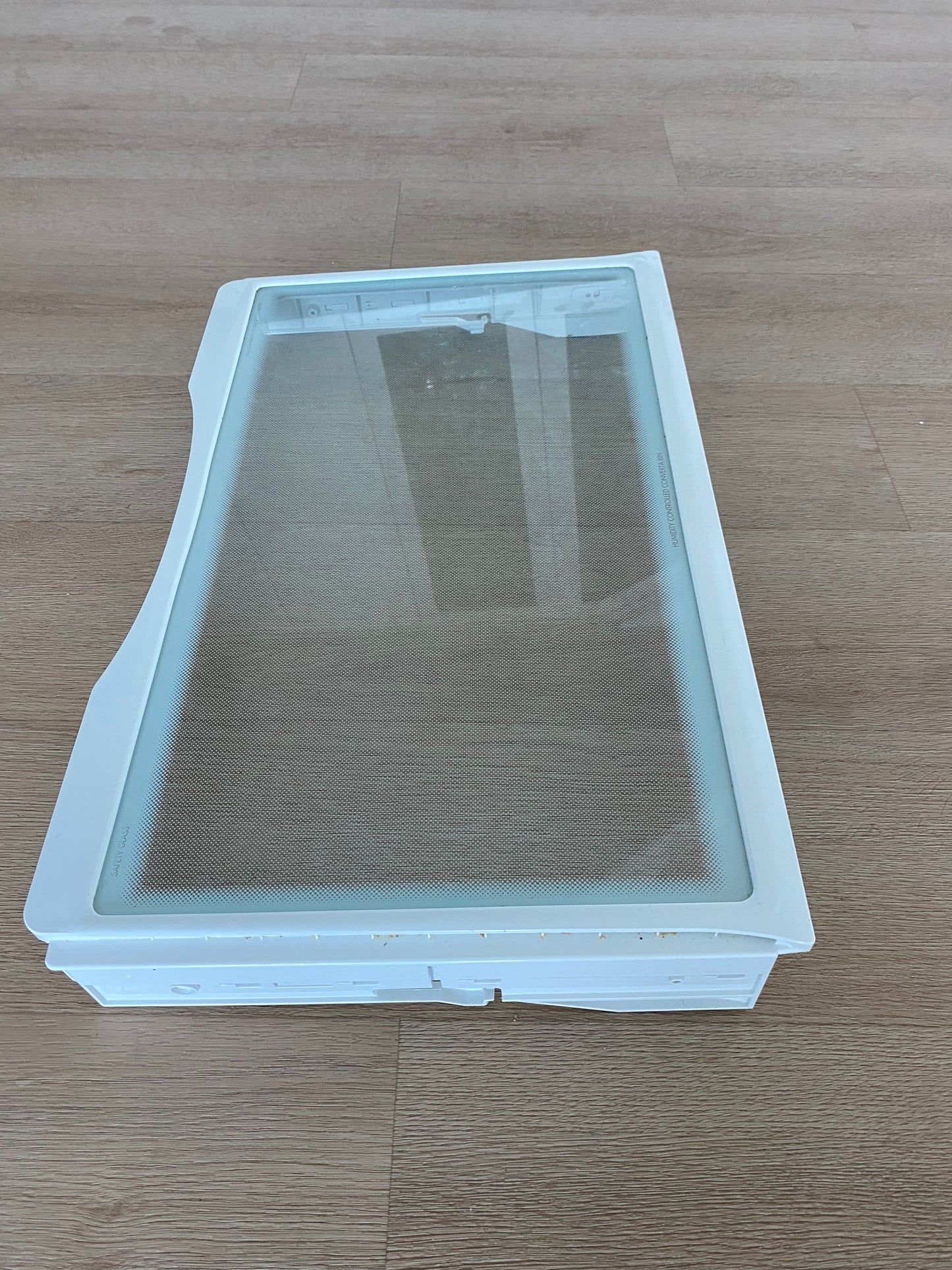 1451535 1461079 Westinghouse fridge freezer crisper cover lower glass shelf