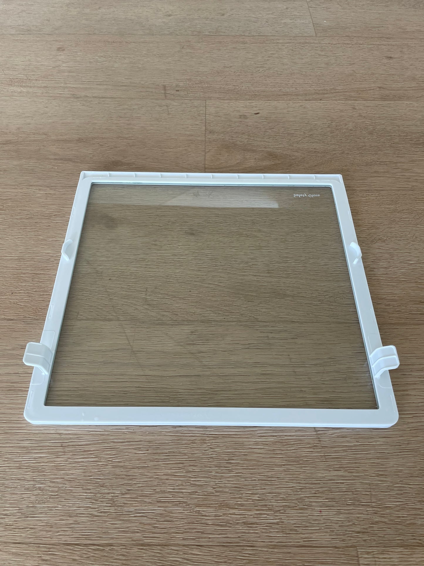 890141801 4055904058 Westinghouse fridge MIDDLE FREEZER GLASS SHELF