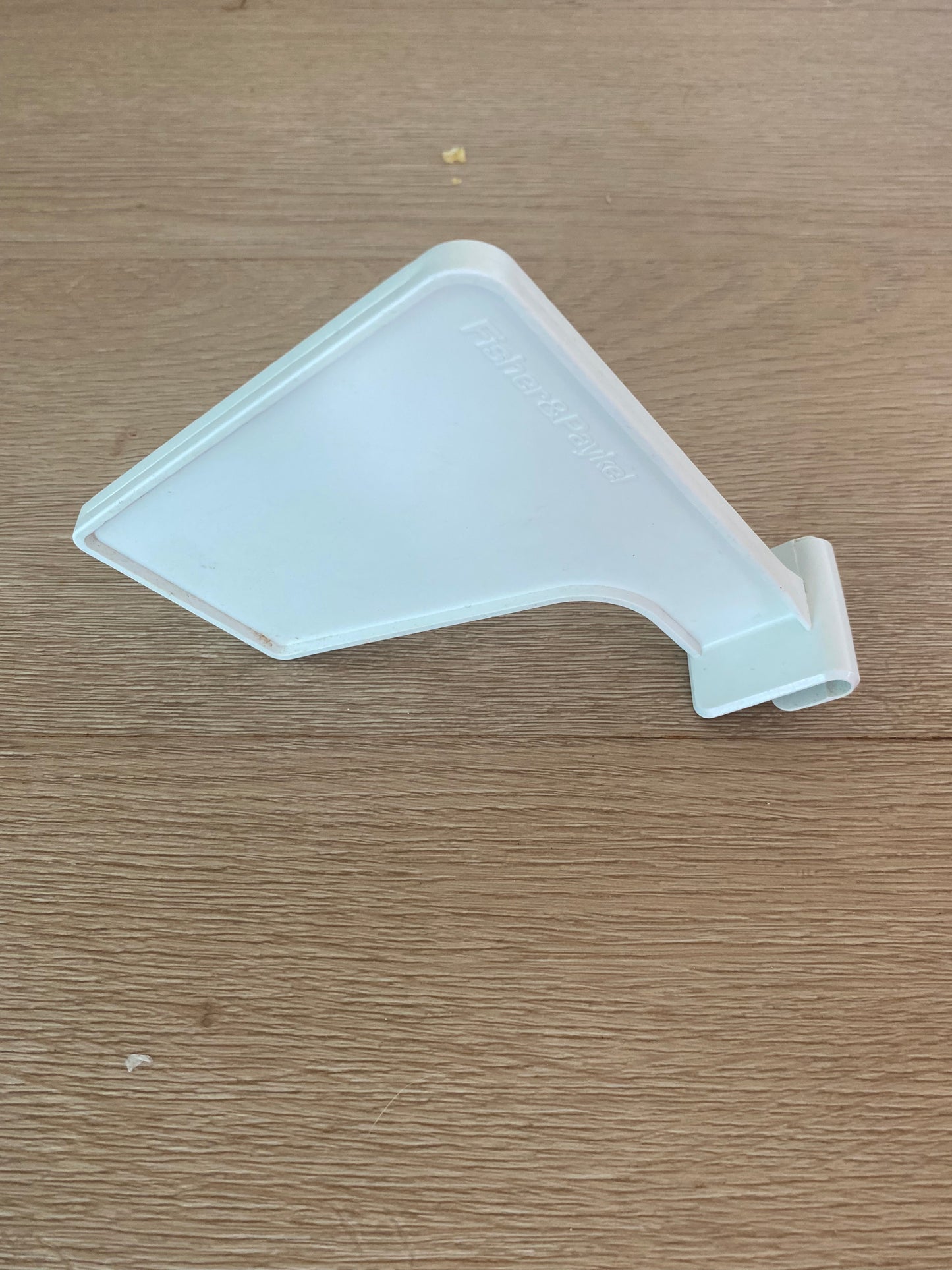 837079 Fisher & Paykel French door fridge freezer door shelf bottle divider RF610A