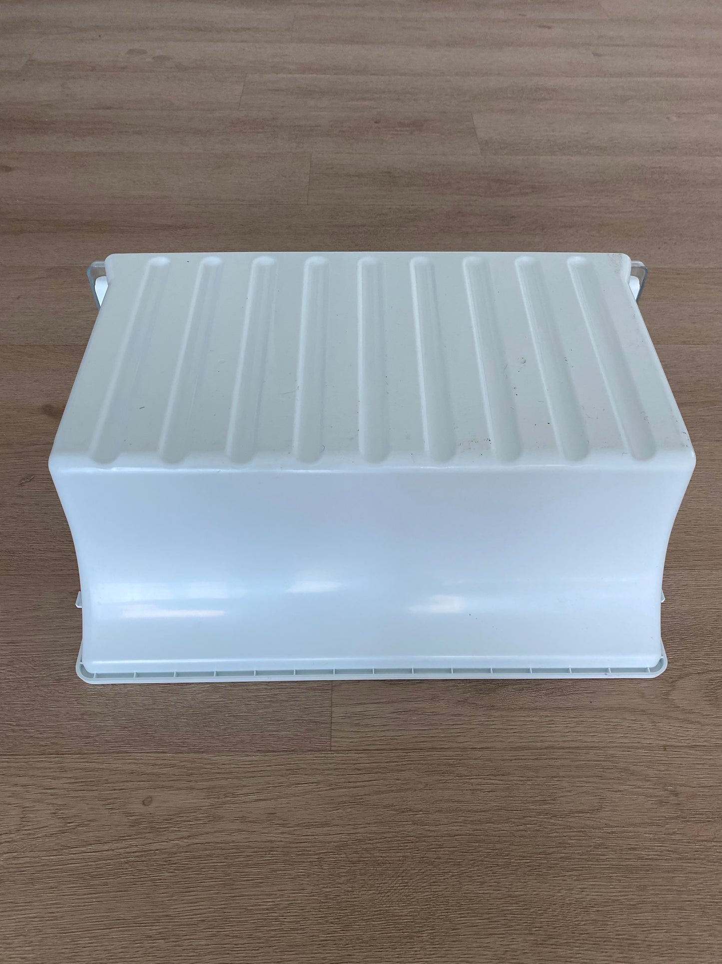 1451496 1456579 1460473 1760008798 1451995 1451996 1451499 Westinghouse fridge BOTTOM FREEZER BIN lower drawer