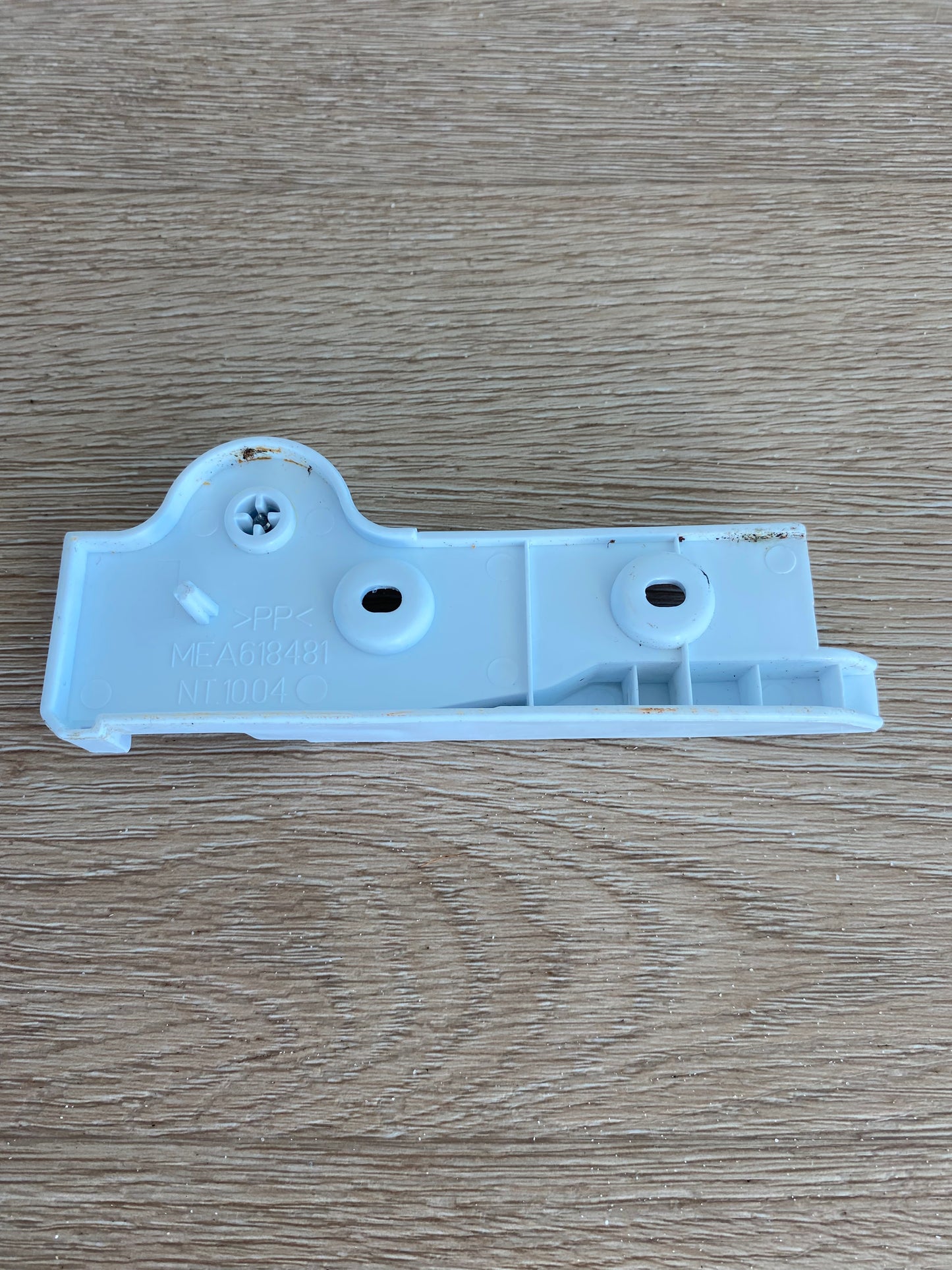 MEA618481 AEC32201402 177B LG FRIDGE COMPARTMENT UPPER LEFT hand side top LHS LH crisper vegetable drawer guide rail runner