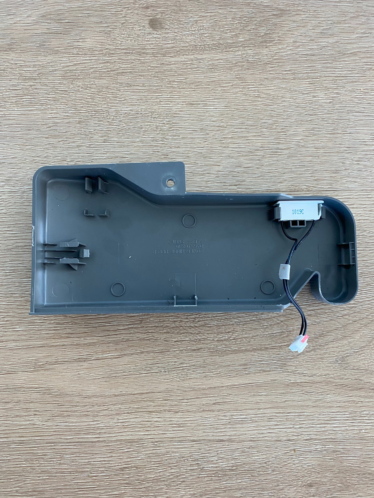 DA63-03530 DA63-03530D DA63-03530J Samsung fridge upper right hand side hinge cover RHS