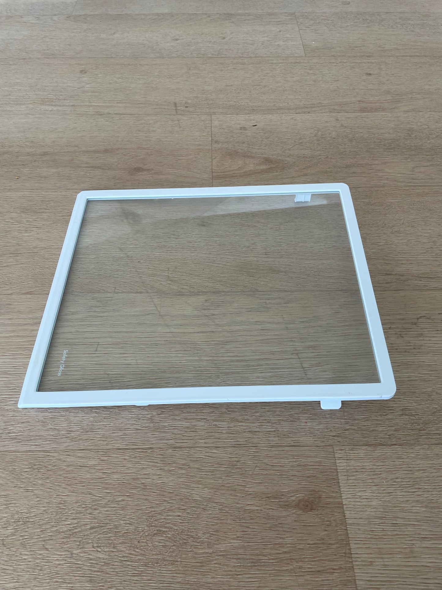 890141803 4055903985 Westinghouse fridge UPPER FREEZER GLASS SHELF