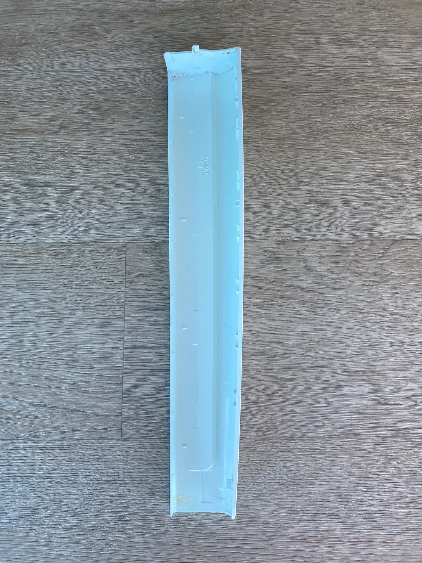 1451573 1451574 Westinghouse fridge white LOWER DOOR HANDLE cover