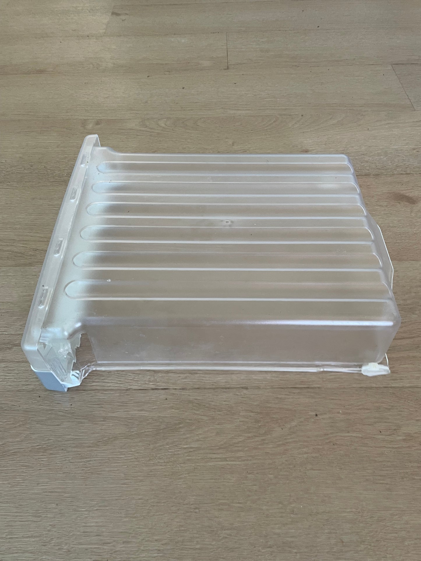 1452305 1452309 Electrolux fridge deli bin storage drawer facia + rear assembly assy