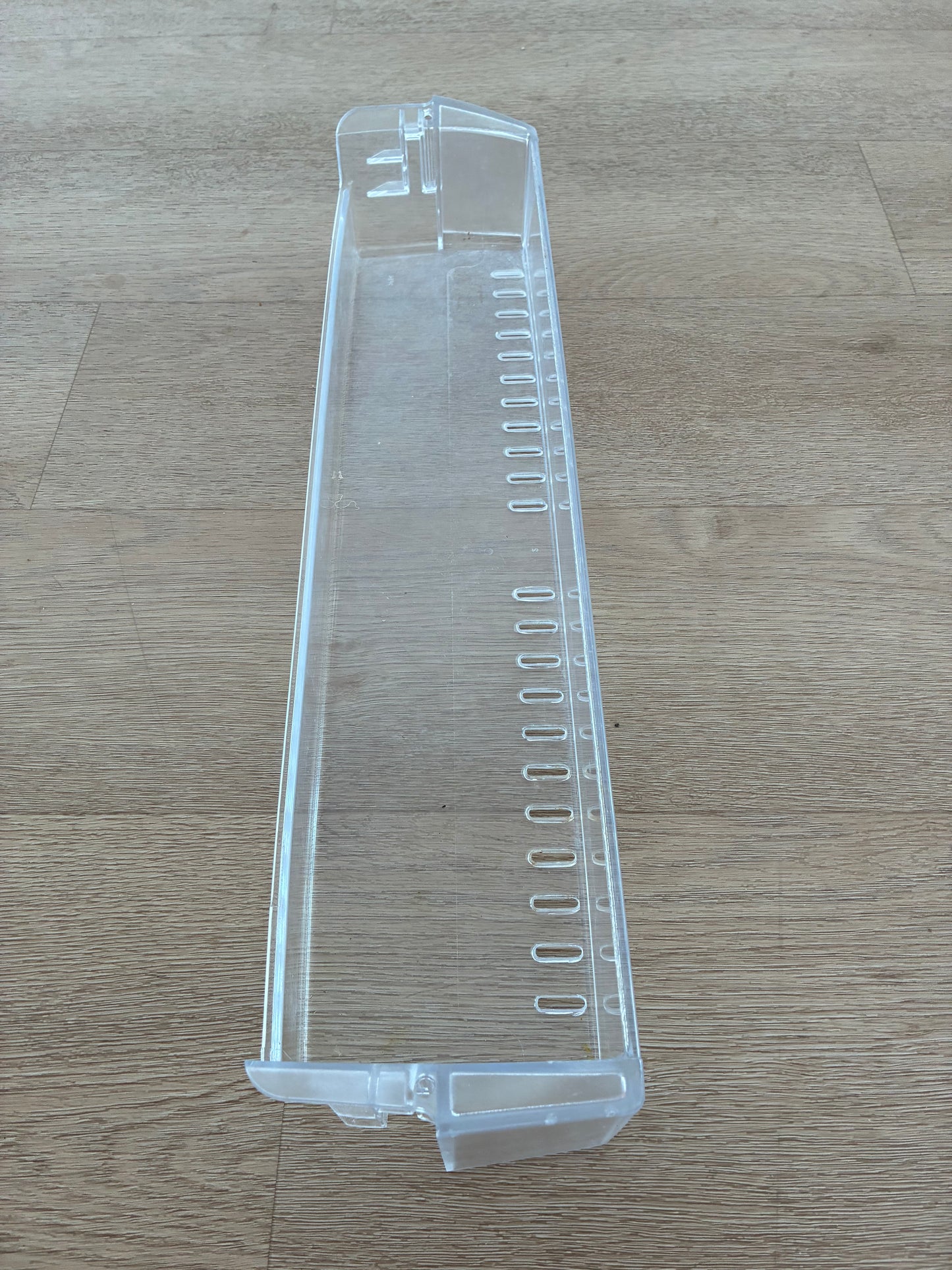 1441784 1448037 Electrolux Kelvinator Simpson fridge door full width upper condiment shallow bin shelf tray insert guard
