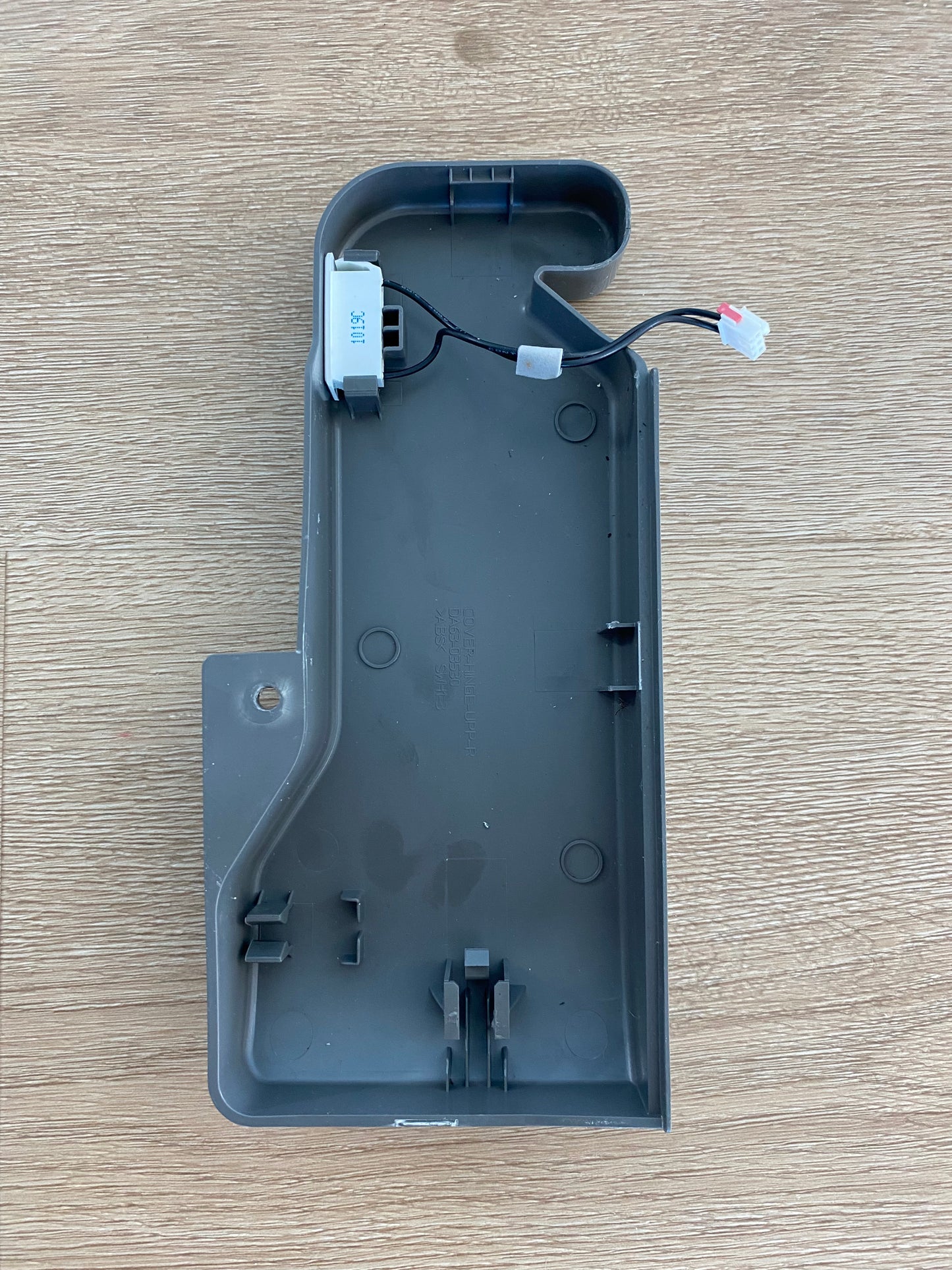 DA63-03530 DA63-03530D DA63-03530J Samsung fridge upper right hand side hinge cover RHS
