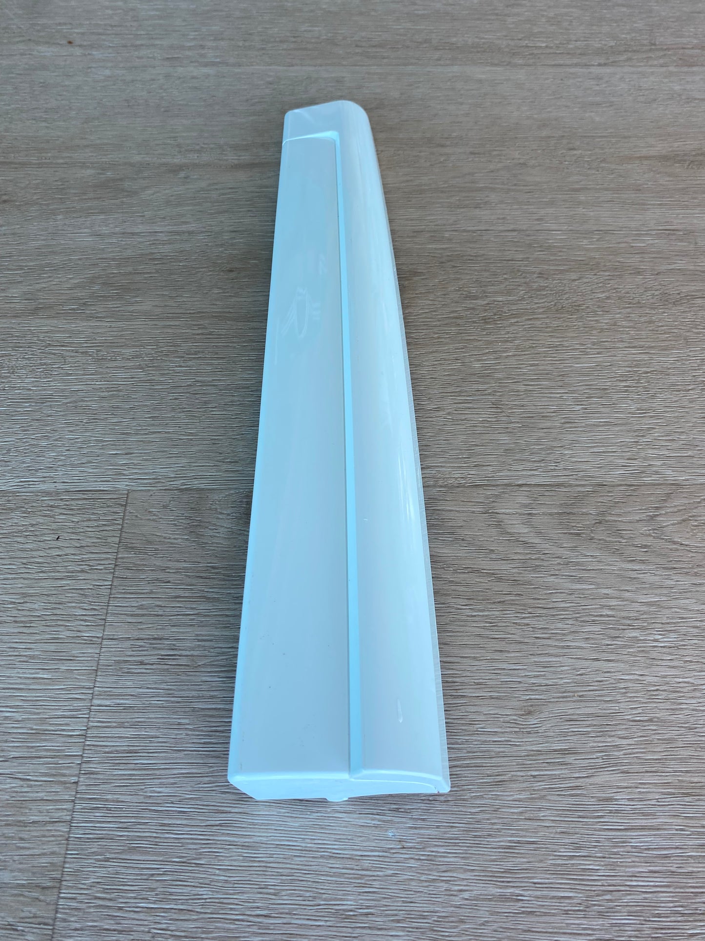 1451573 1451574 Westinghouse fridge white LOWER DOOR HANDLE cover