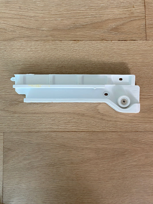 MEA618482 NT 2009 01-R AEC72910801 LG FRIDGE COMPARTMENT right hand side RHS guide rail lower crisper bottom drawer