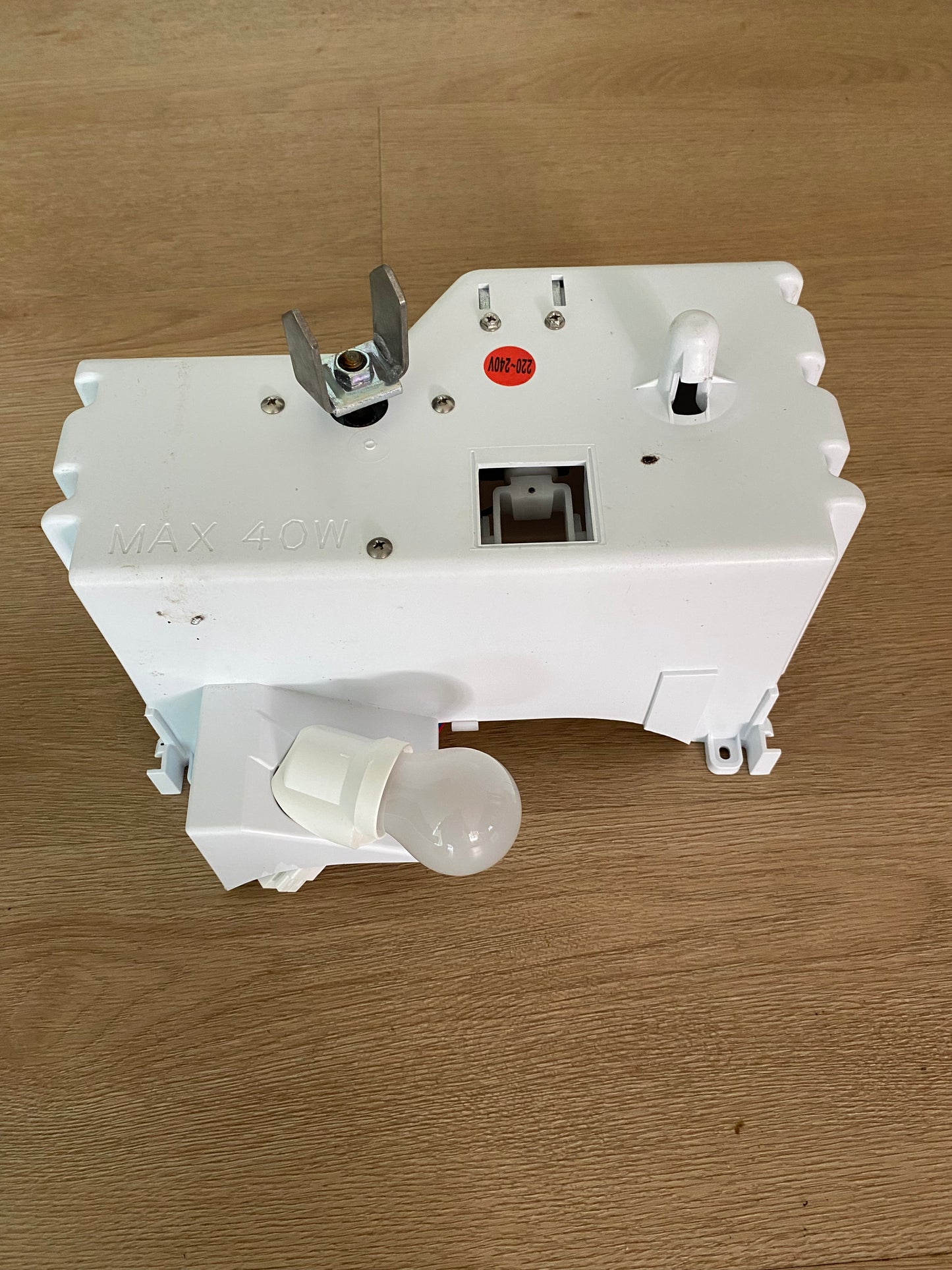 DA97-05068E Samsung Fridge Freezer ice maker bucket auger motor case assembly - LIGHT BULB