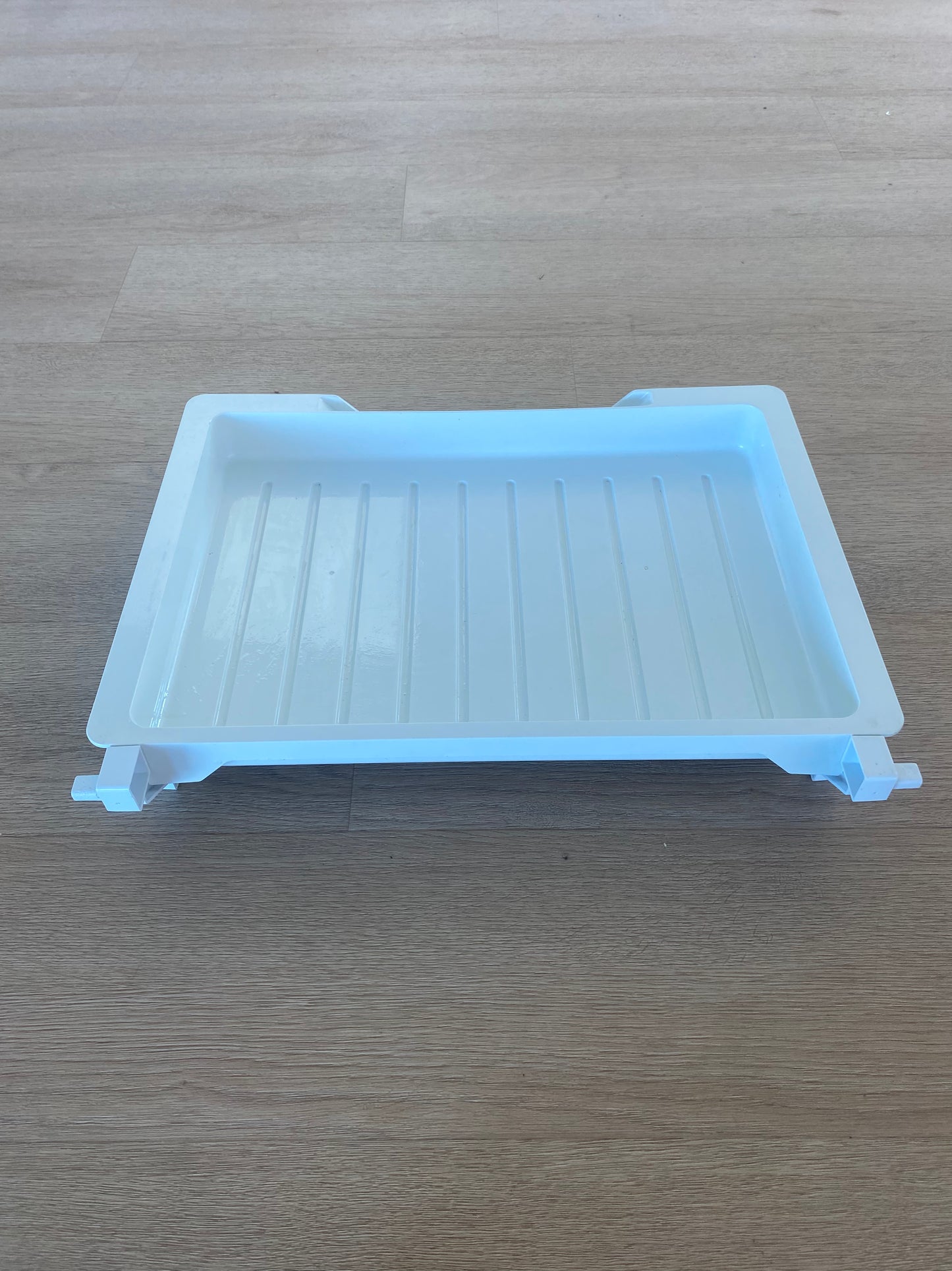 836512 Fisher & Paykel fridge freezer slide out tray shelf drawer