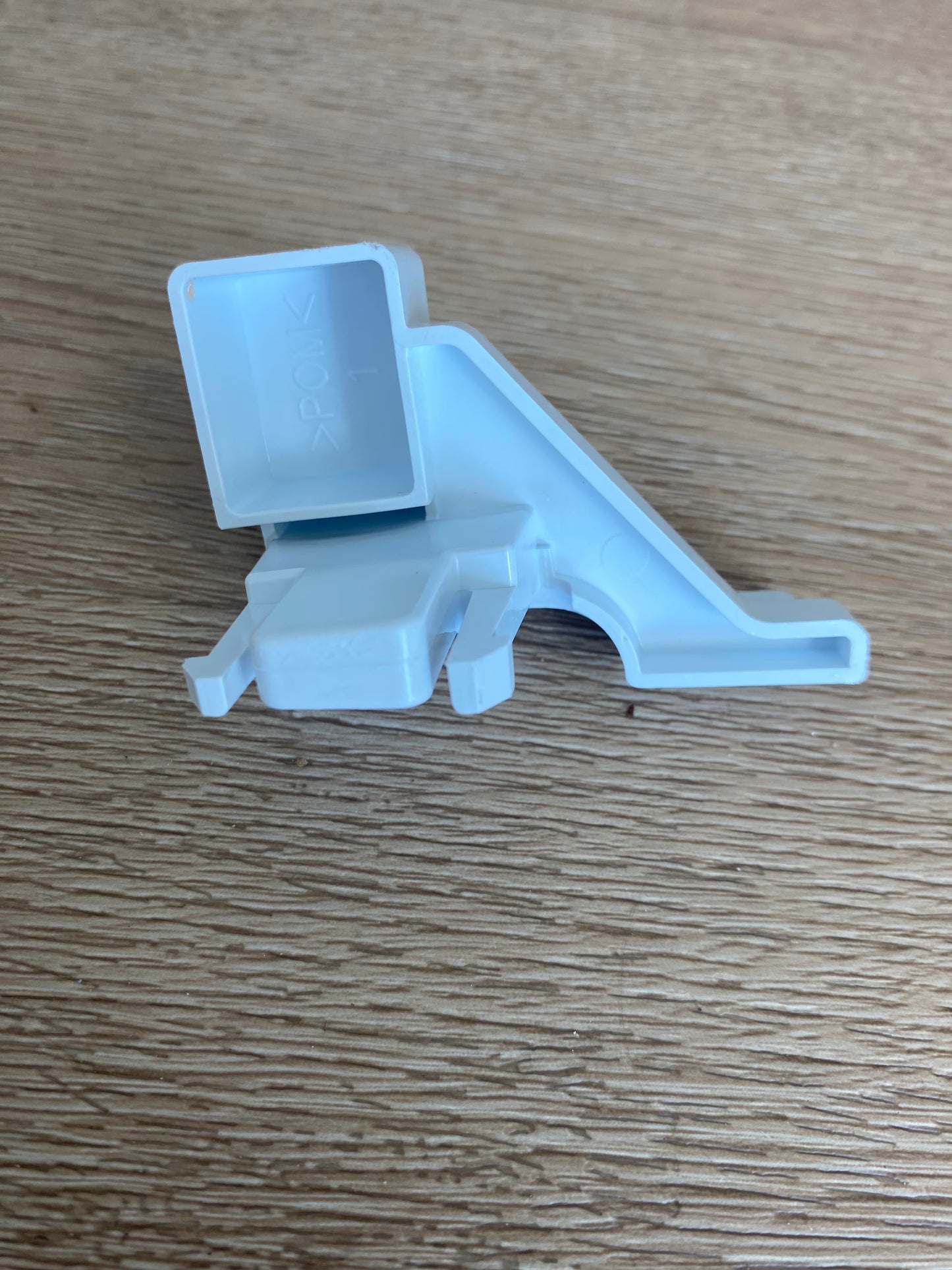 836586 Fisher & Paykel fridge freezer skid tray LHS LH left hand side