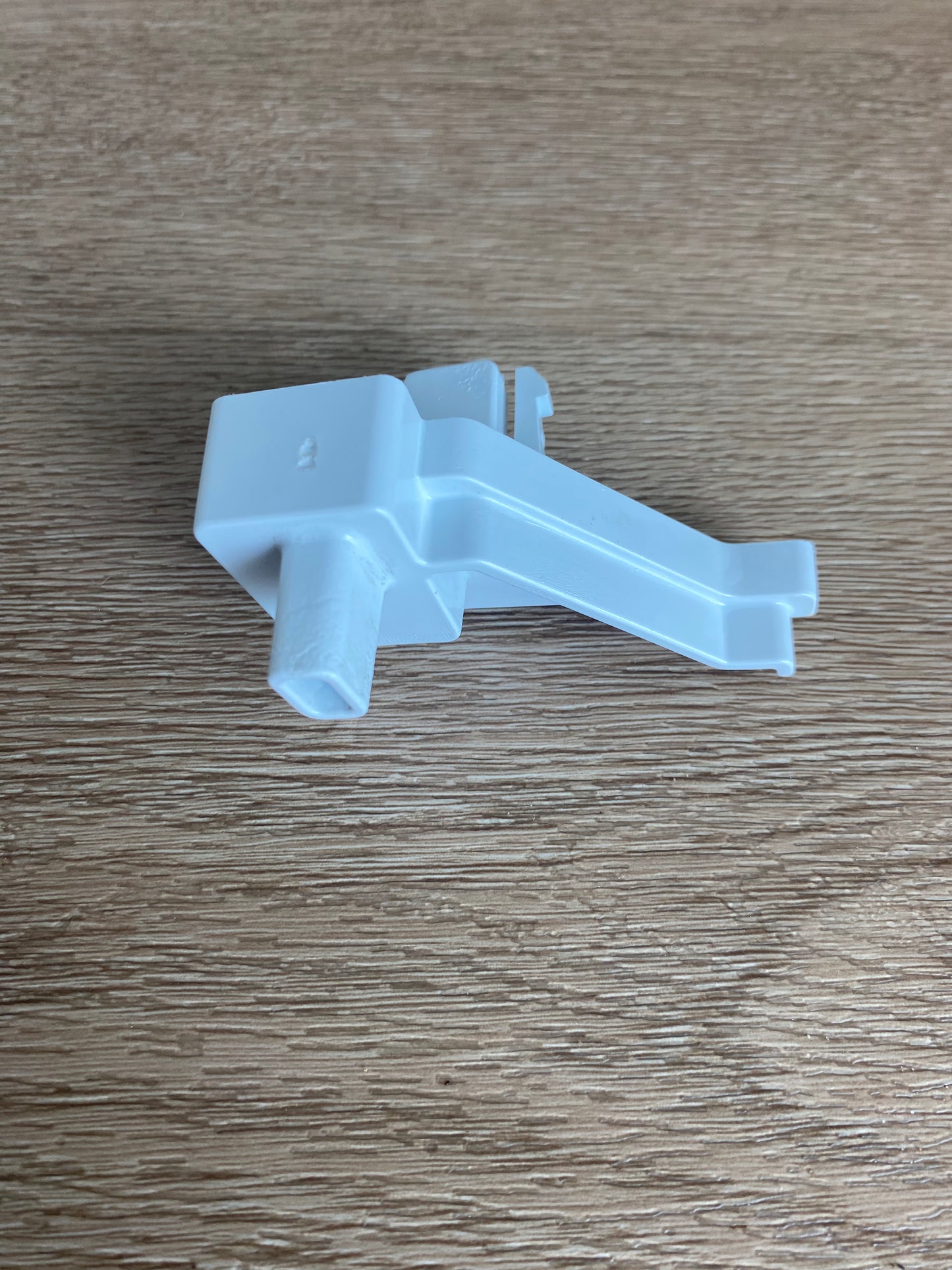 836585 Fisher & Paykel fridge freezer skid tray RHS RH right hand side