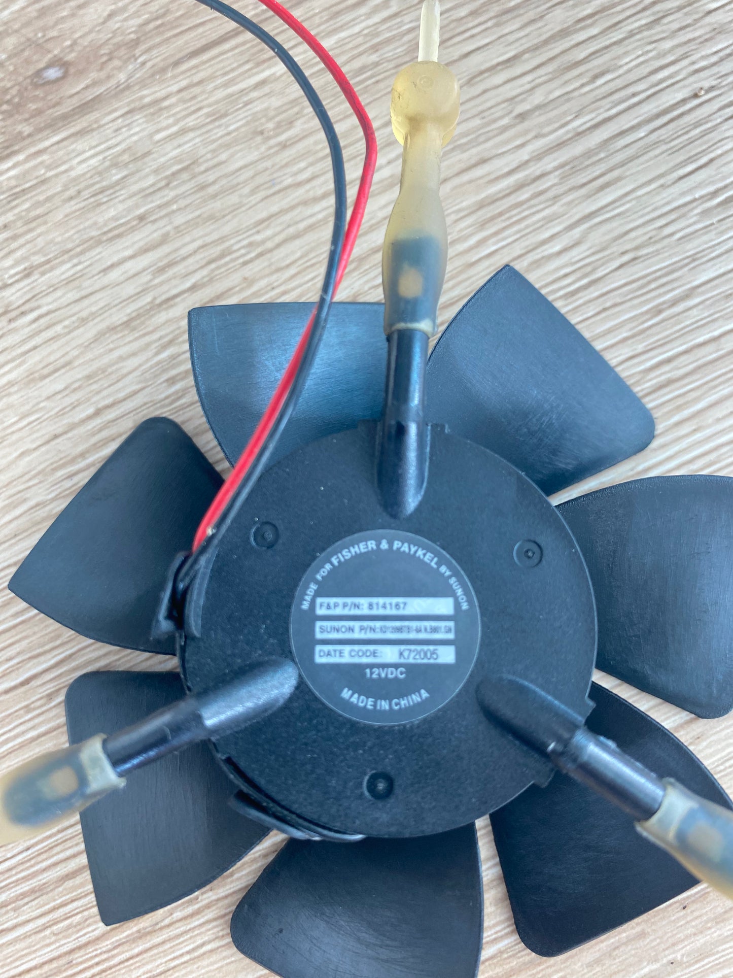 814167 884433 Fisher & Paykel fridge FREEZER COMPARTMENT suspended evaporator fan