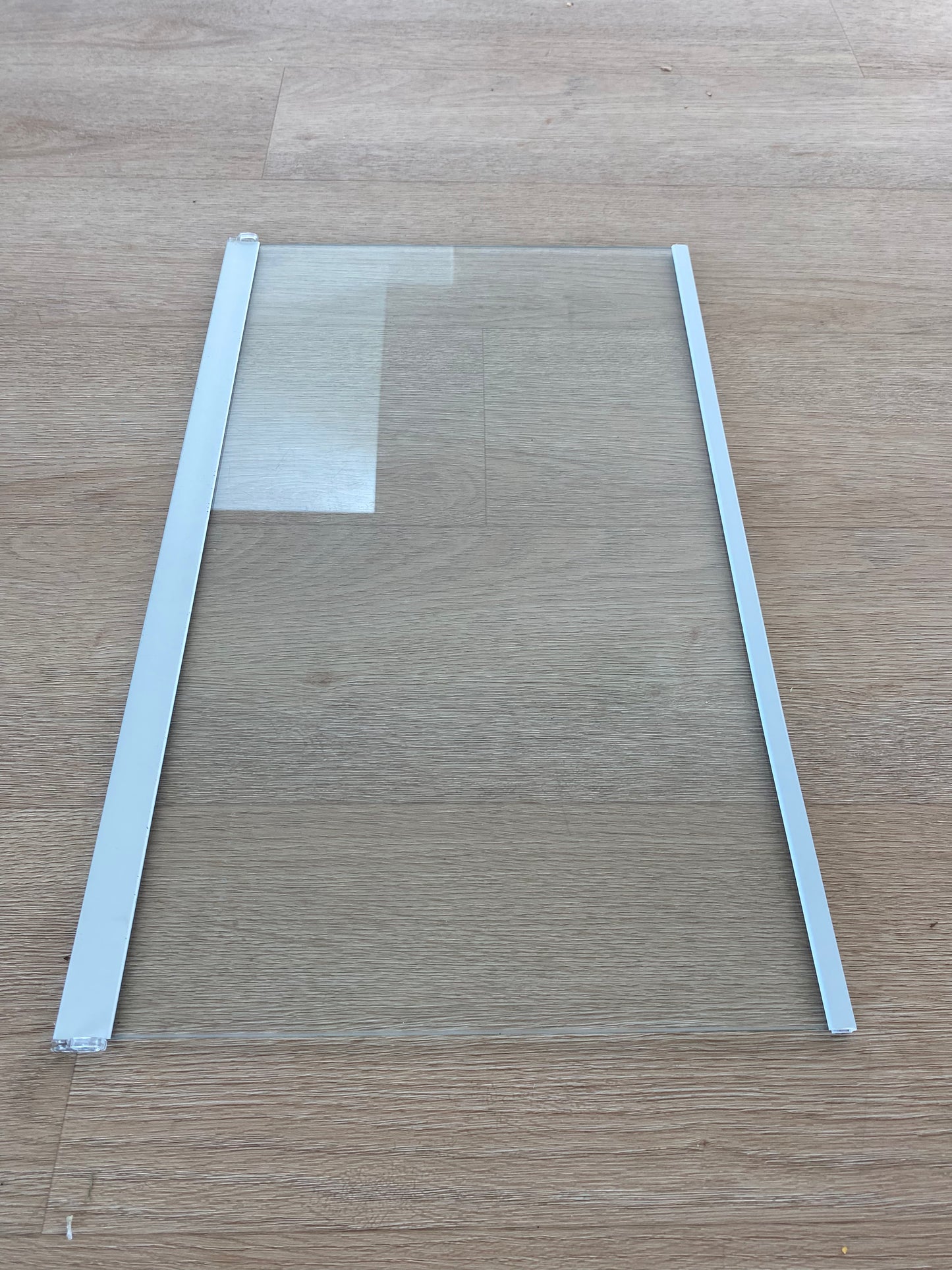 821037 Fisher & Paykel fridge glass shelf FITS ALL 635mm CABINETS