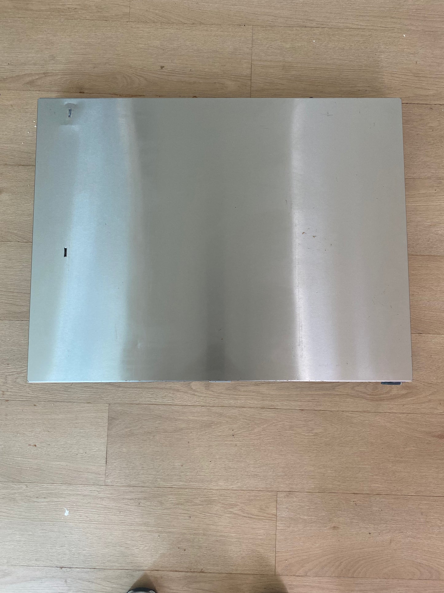 374027P 821006P Fisher & Paykel fridge stainless steel FREEZER DOOR right hand side RHS RH hinge 790mm x 613mm FITS E522B