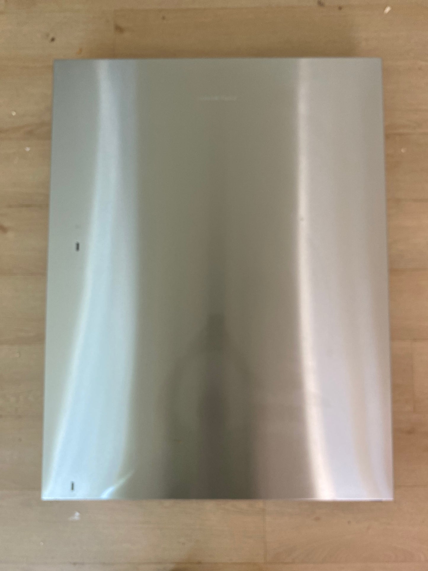 374025P Fisher & Paykel fridge door RHS RH right hand side hinge 790mm x 1027mm FITS E522B