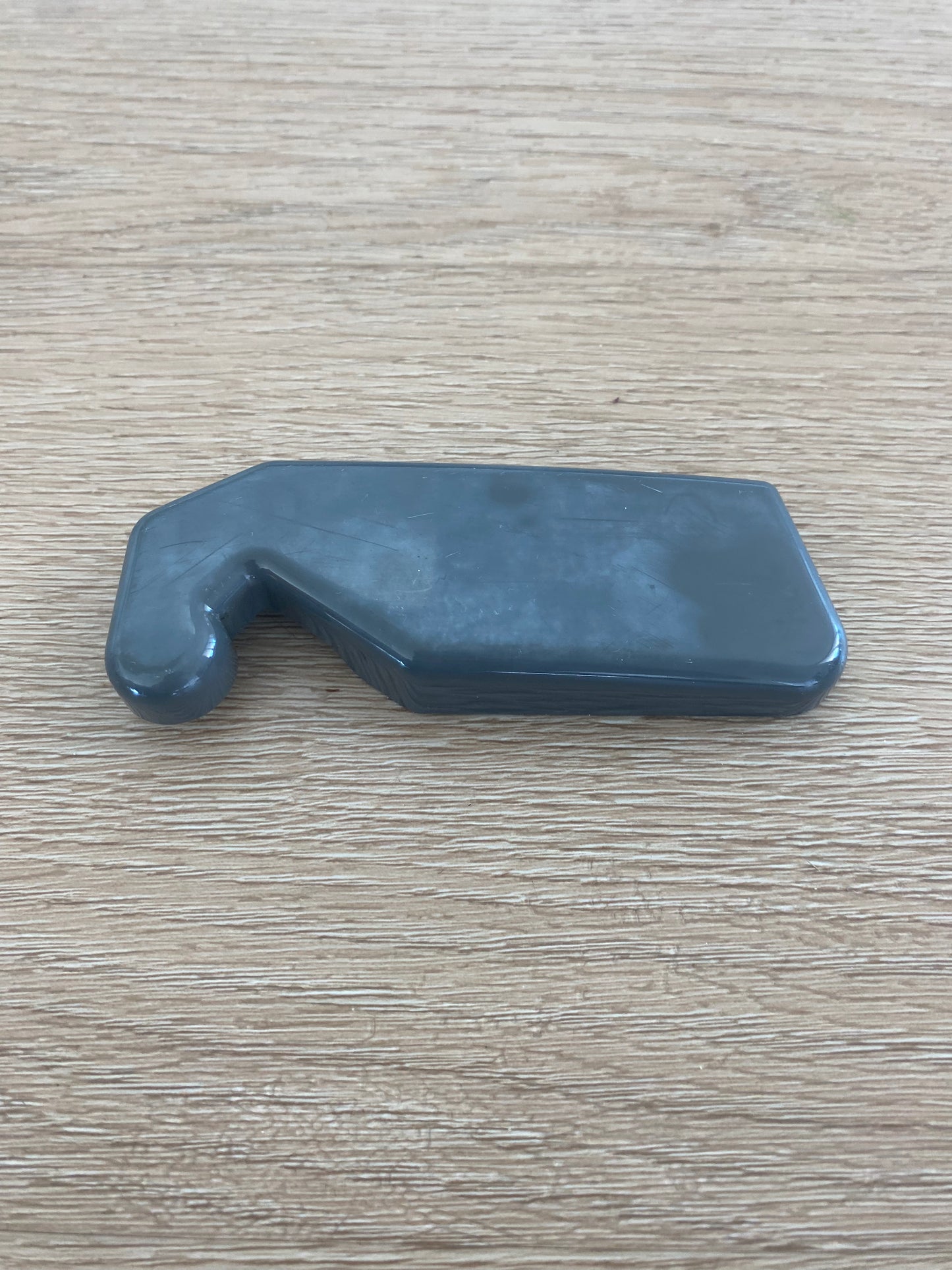 1449941 Electrolux Kelvinator Simpson Westinghouse fridge freezer GREY hinge cover RHS RH right hand side