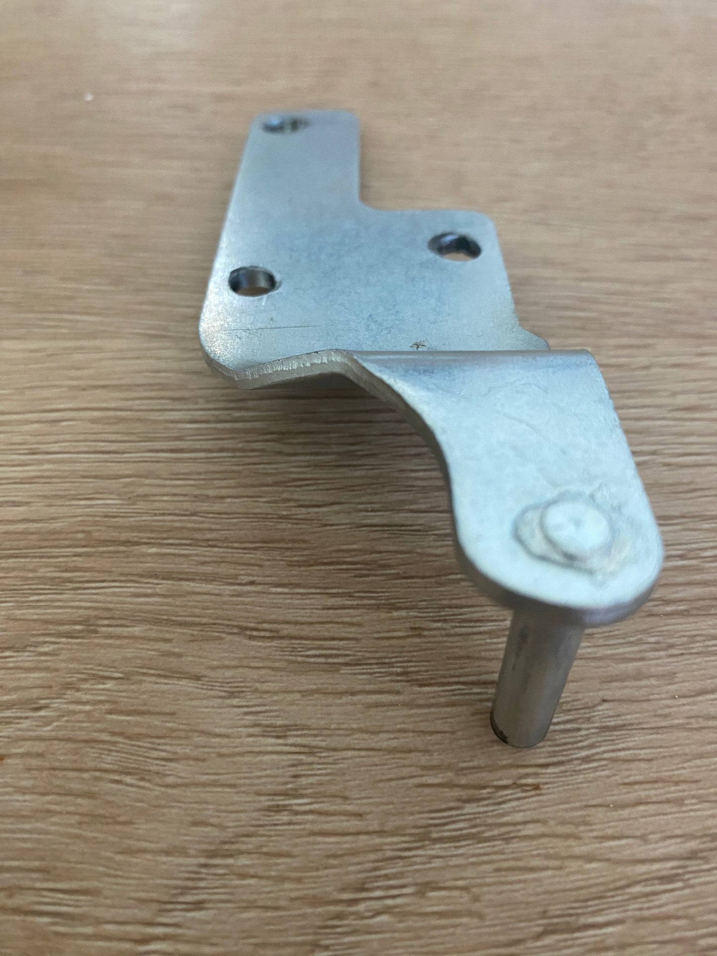 Fisher & Paykel fridge top upper hinge bracket plates assembly assy RHS RH right hand side