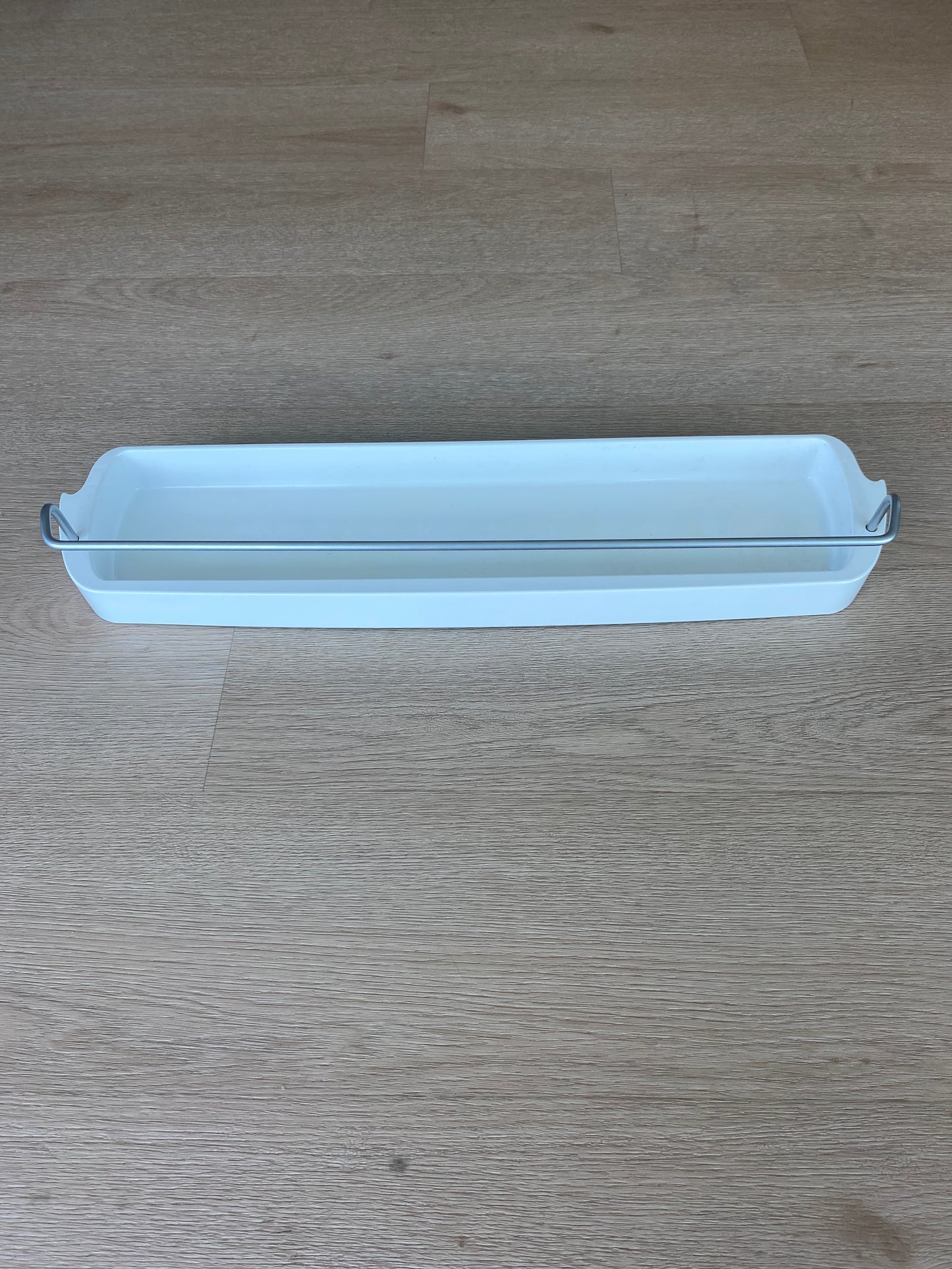 818850 Fisher & Paykel fridge door bottle support rail FITS 680mm CABINETS