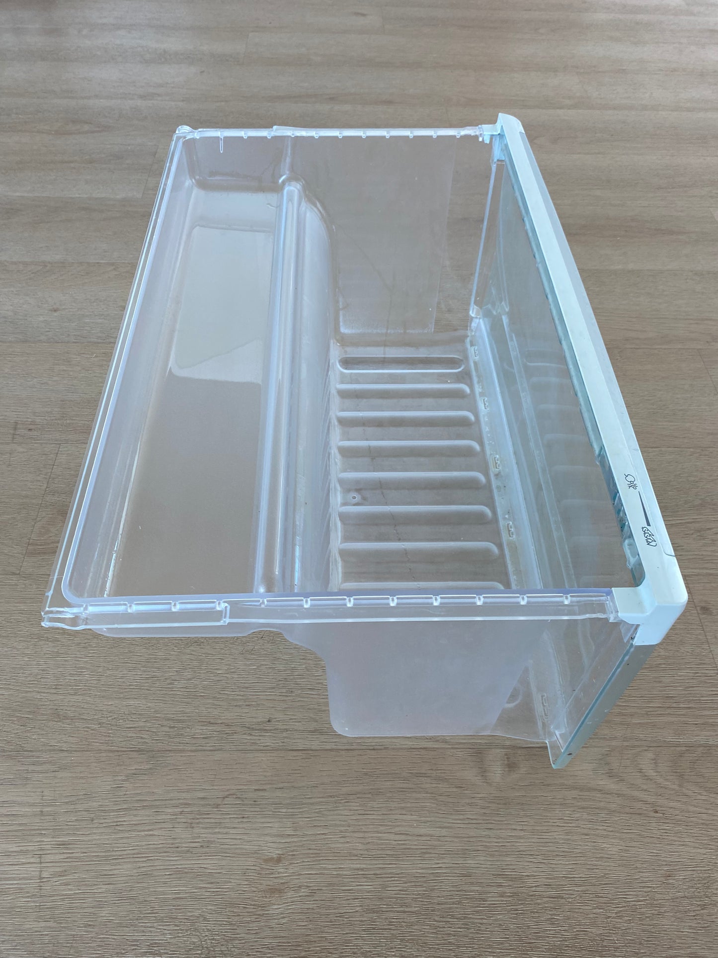 1451414 1451513 4055922225 Westinghouse top mount fridge crisper bin rear + facia assembly assy TOP MOUNT FRIDGE ONLY