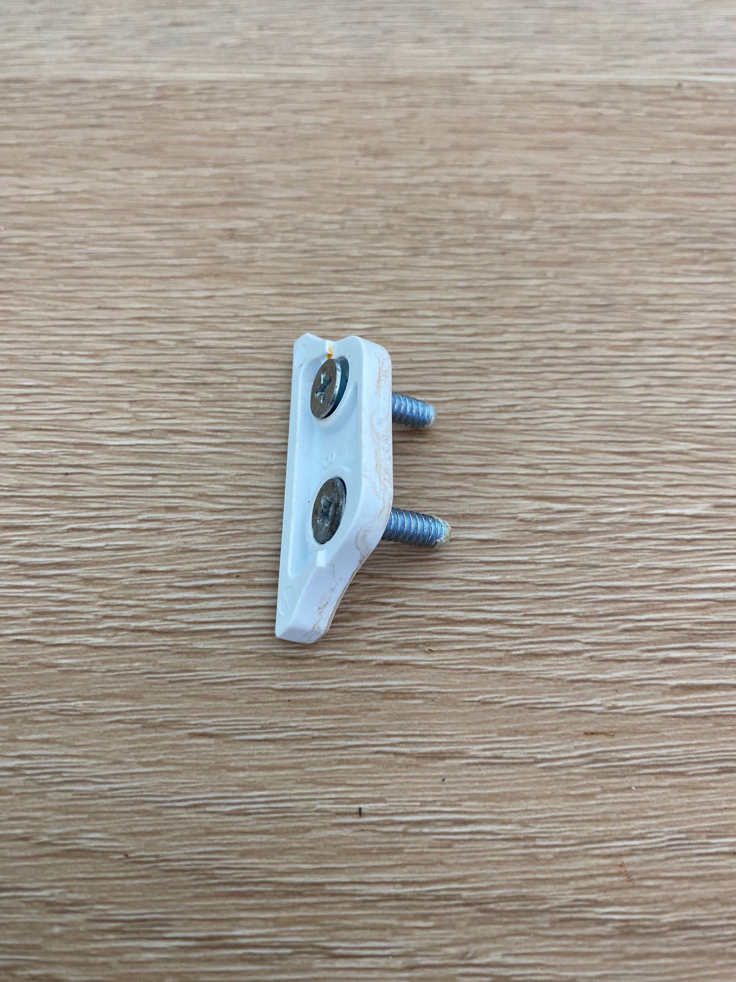 1427662 Electrolux Kelvinator Simpson Westinghouse fridge freezer door stop