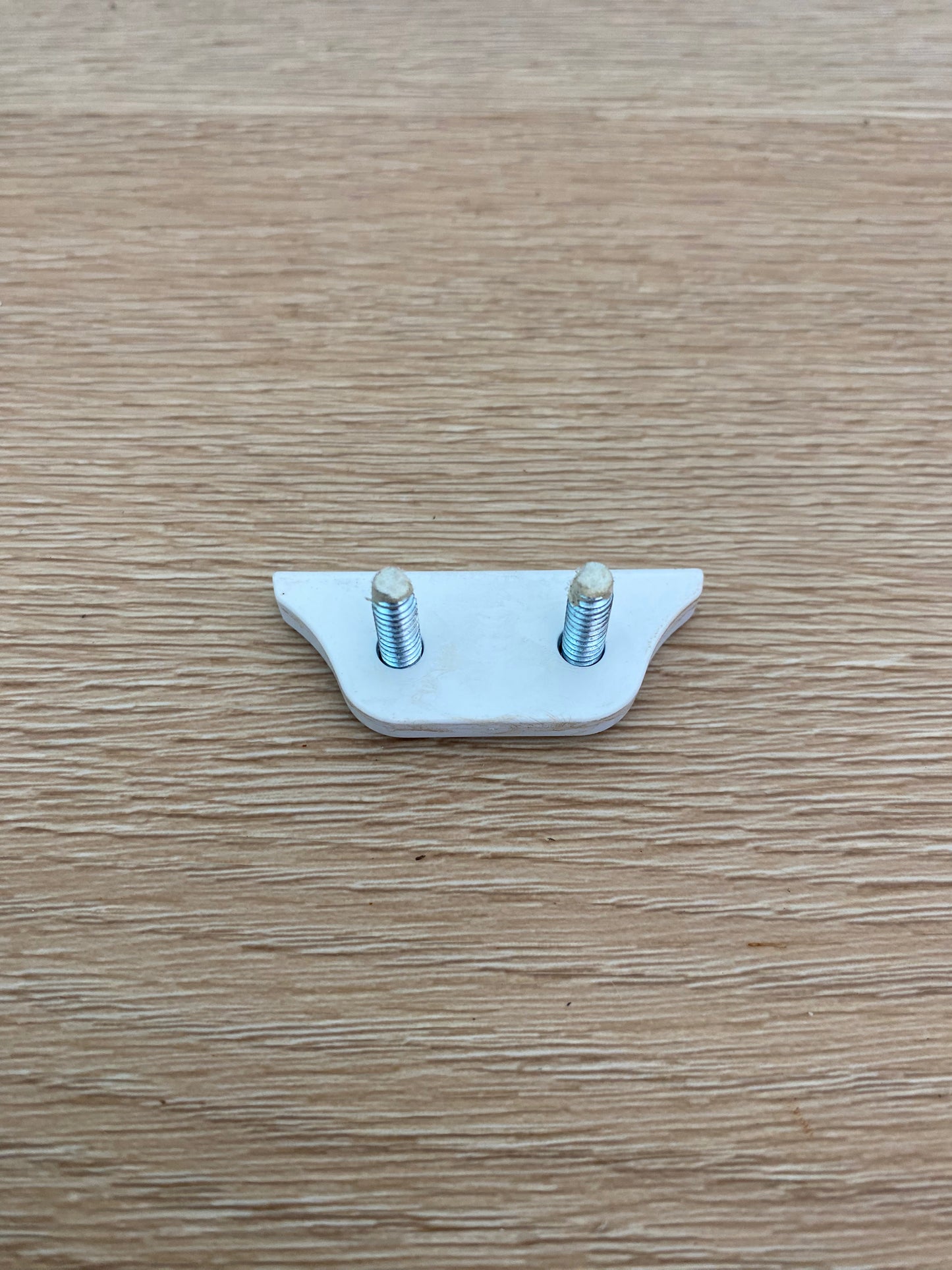 1427662 Electrolux Kelvinator Simpson Westinghouse fridge freezer door stop