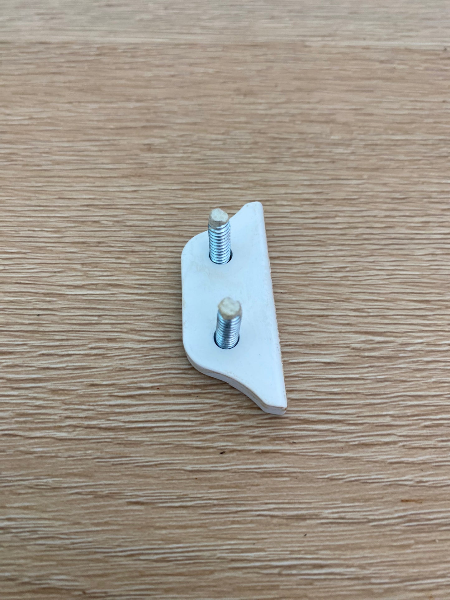 1427662 Electrolux Kelvinator Simpson Westinghouse fridge freezer door stop