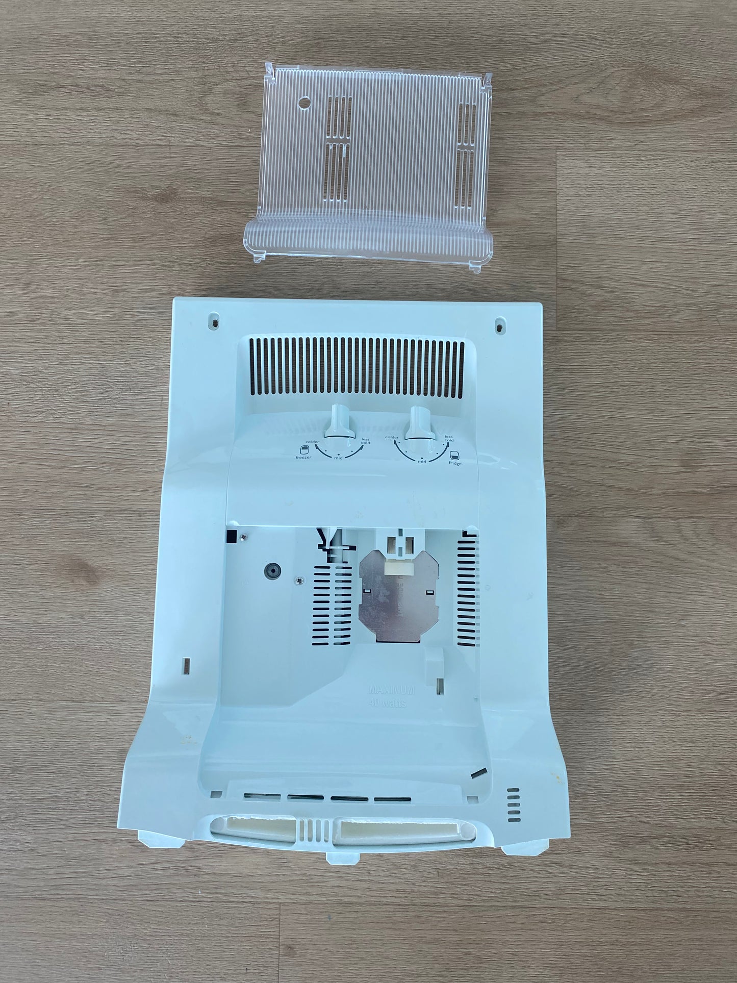 1453538 1454447 Electrolux Kelvinator Simpson Westinghouse top mount fridge freezer control housing