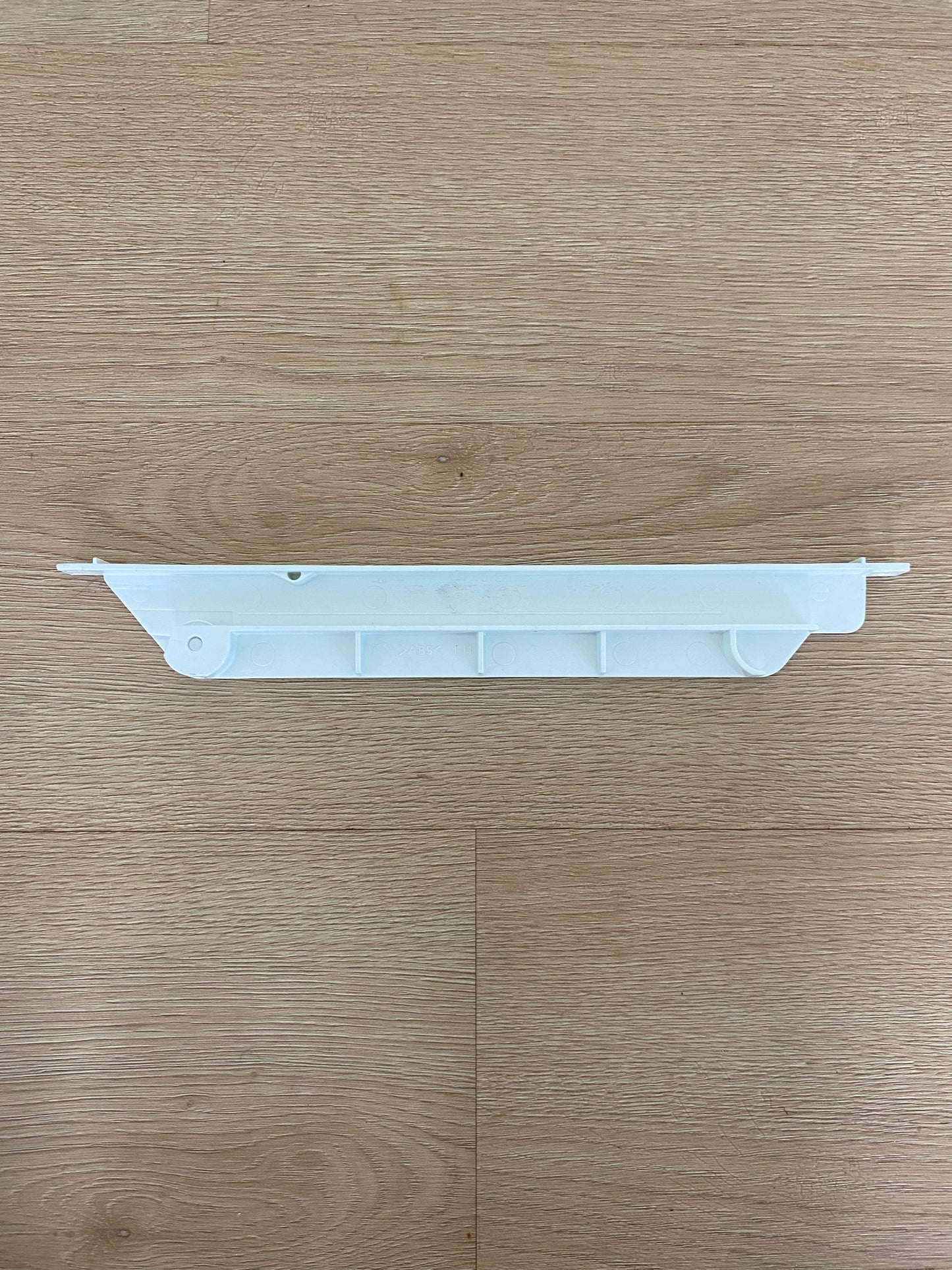 1444594 1453080 1442228 Electrolux Kelvinator Simpson Westinghouse deep deli drawer runner LHS left hand side