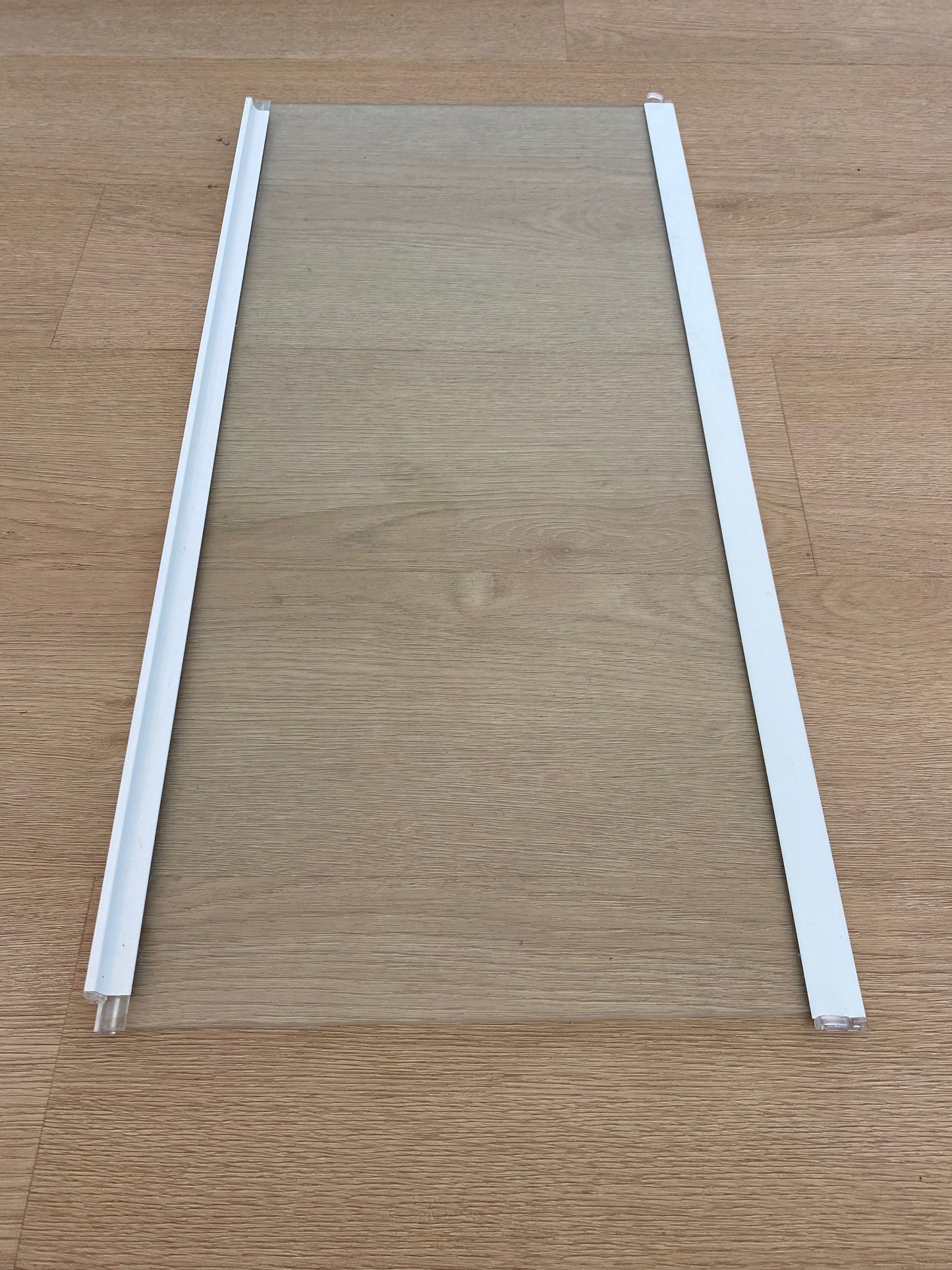 836667 836667P Fisher & Paykel fridge WHITE TRIM glass shelf FITS 790mm CABINETS E521T E522B