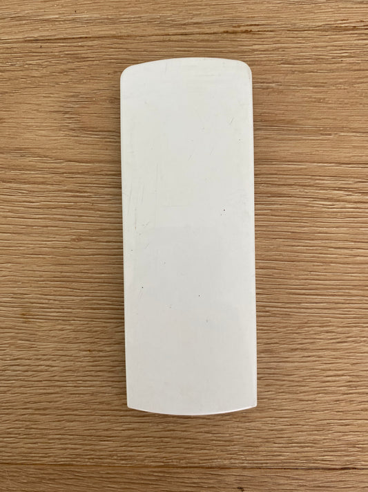 880490 Fisher & Paykel fridge freezer white top upper plastic hinge cover