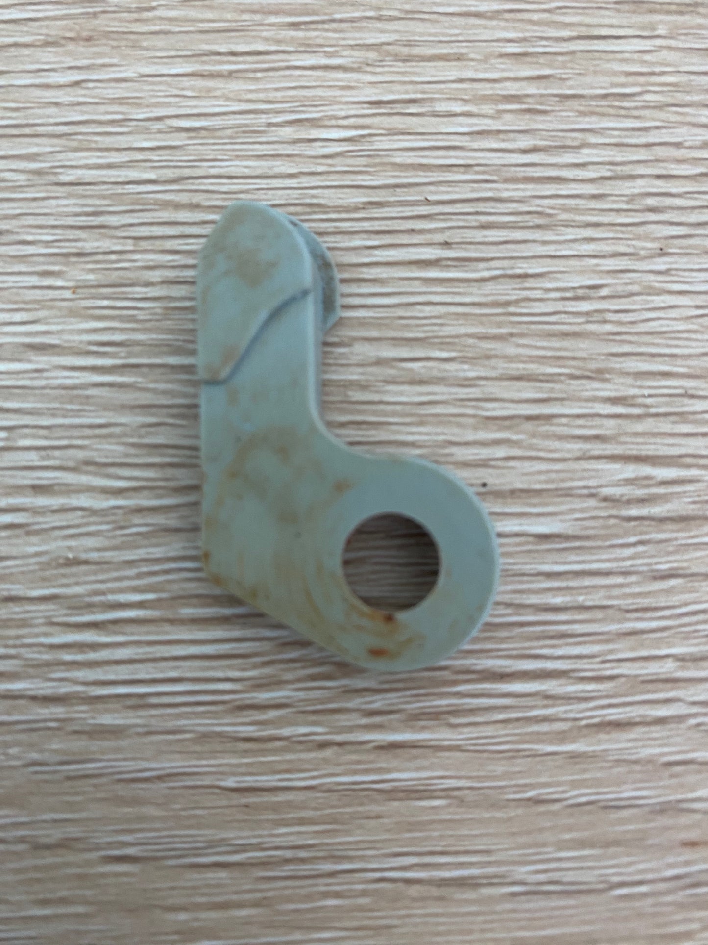 883989 883989P Fisher & Paykel fridge freezer left hand side LHS door hinge bracket grey plastic closing cap