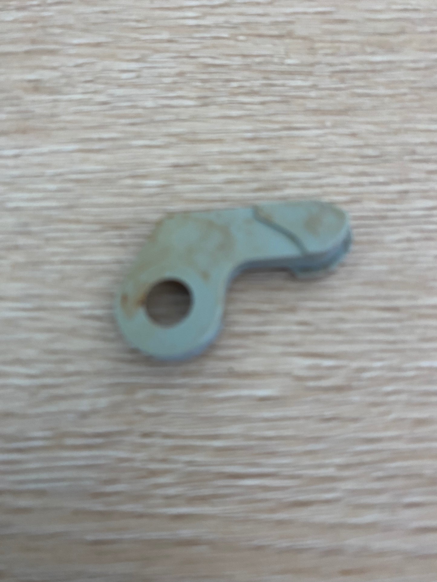 883989 883989P Fisher & Paykel fridge freezer left hand side LHS door hinge bracket grey plastic closing cap