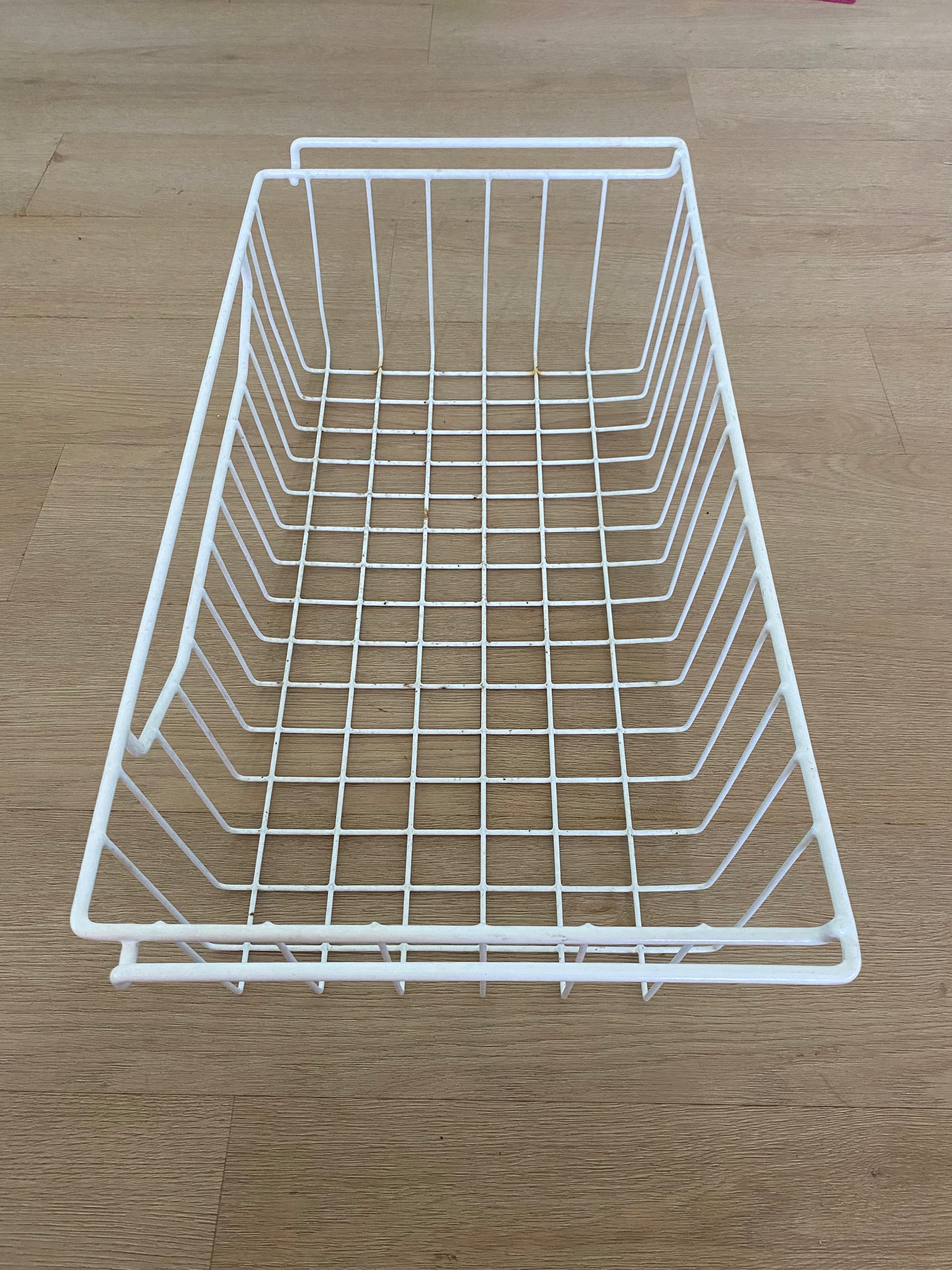 877936 Fisher & Paykel fridge FREEZER UPPER TOP WIRE BASKET fits E522B 790mm cabinets