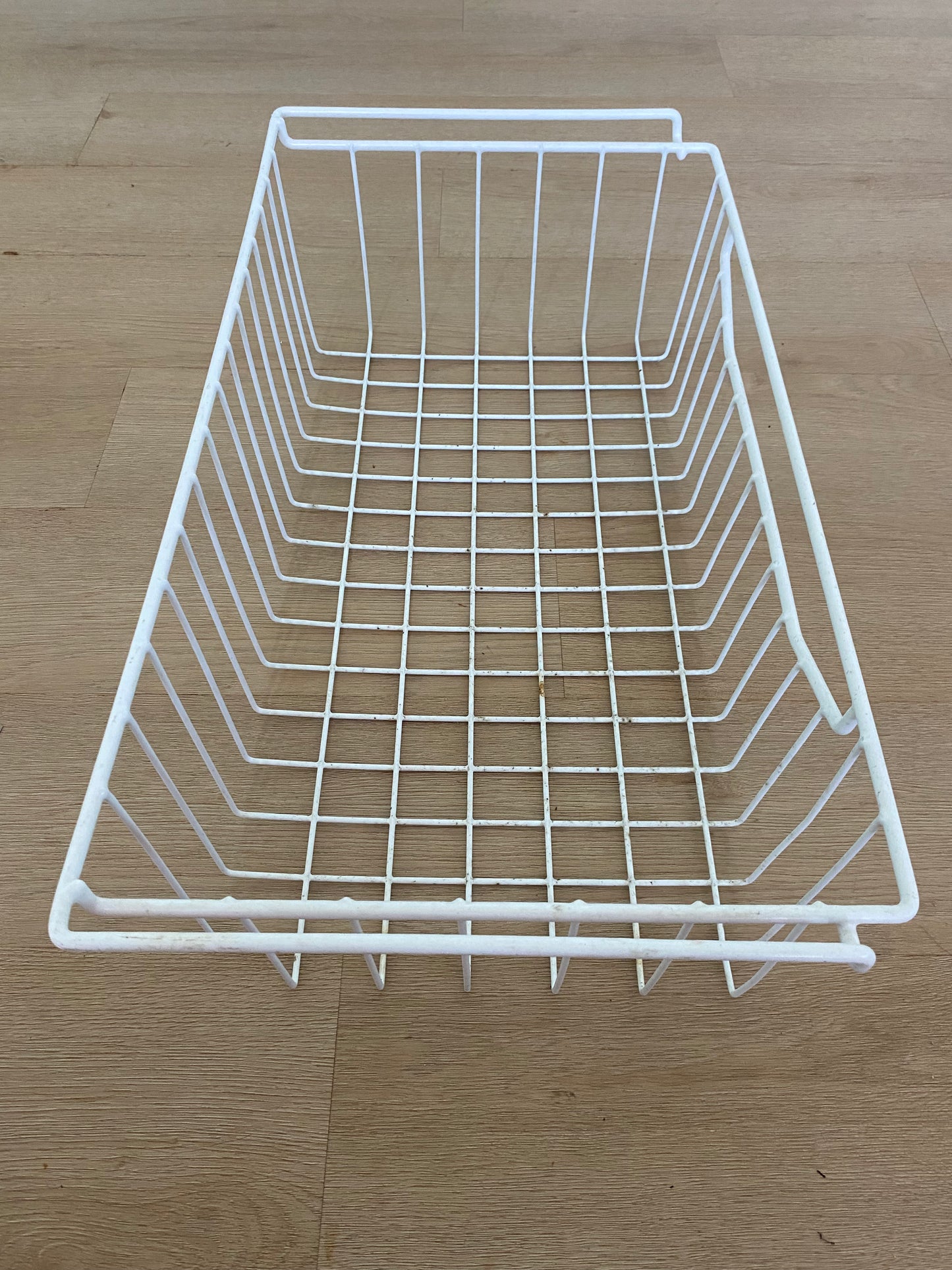 877936 Fisher & Paykel fridge FREEZER UPPER TOP WIRE BASKET fits E522B 790mm cabinets