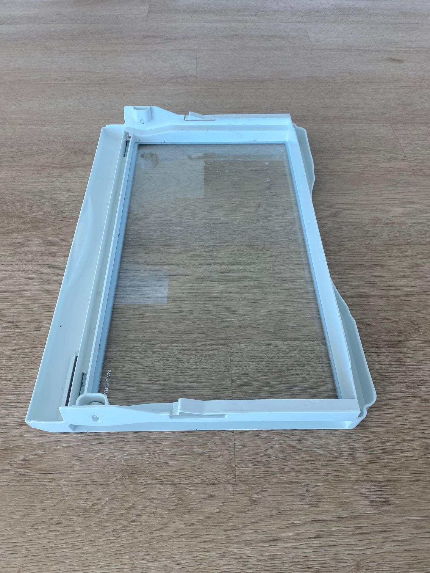 1448304 Electrolux Kelvinator Simpson Westinghouse fridge crisper cover glass shelf assembly