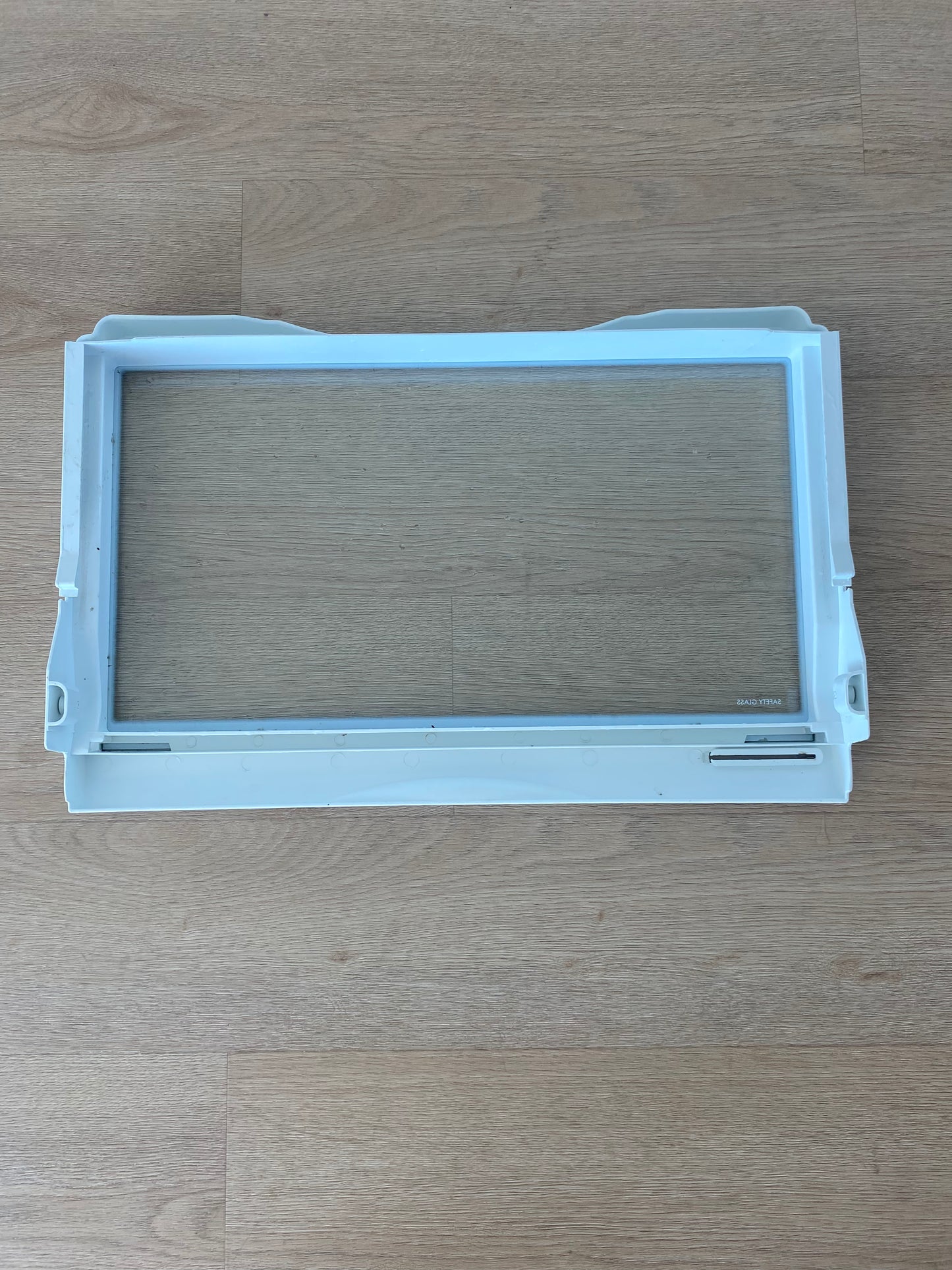 1448304 Electrolux Kelvinator Simpson Westinghouse fridge crisper cover glass shelf assembly