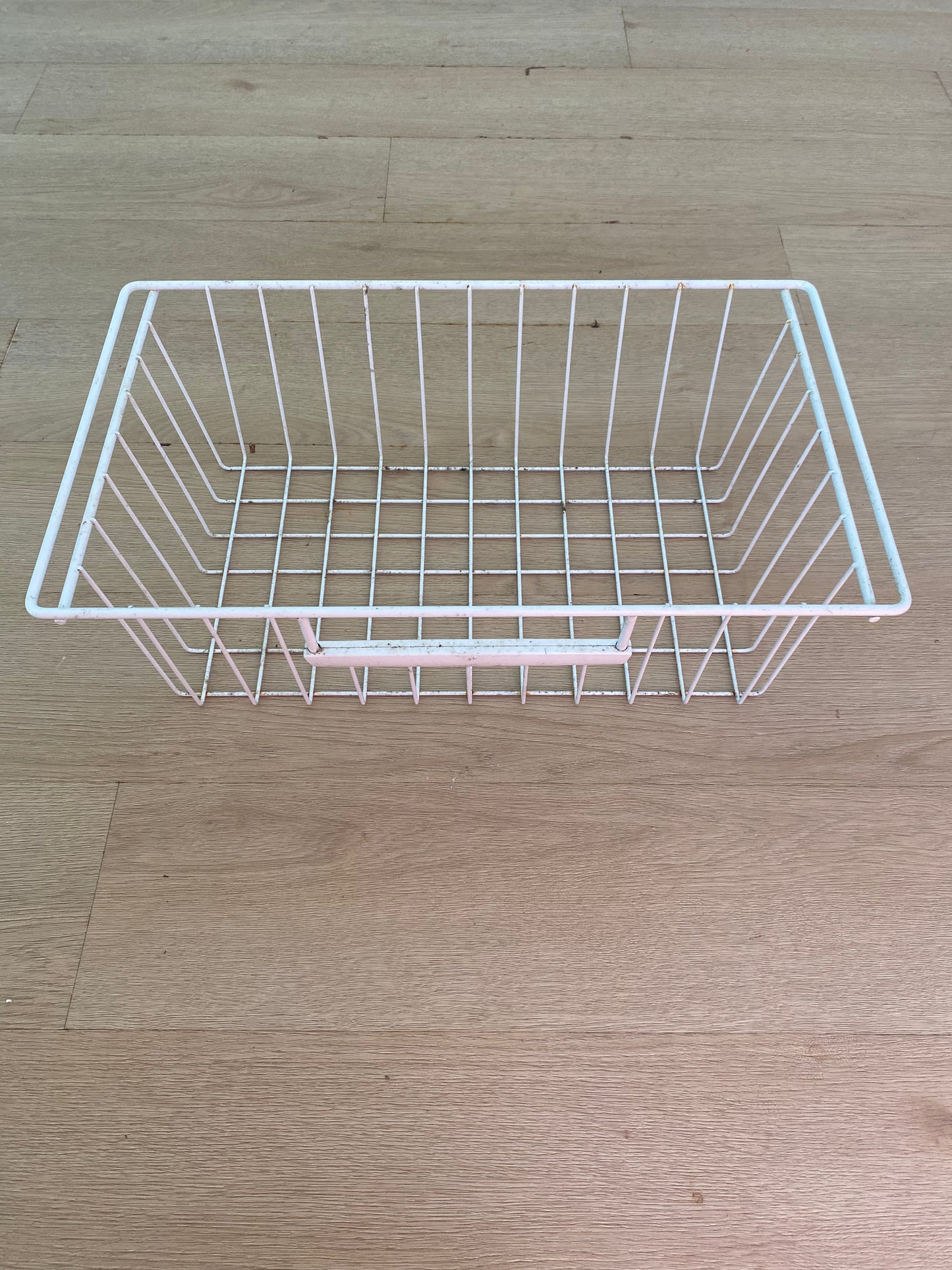 1444031 Electrolux Kelvinator Simpson Westinghouse fridge freezer lower bottom small basket drawer