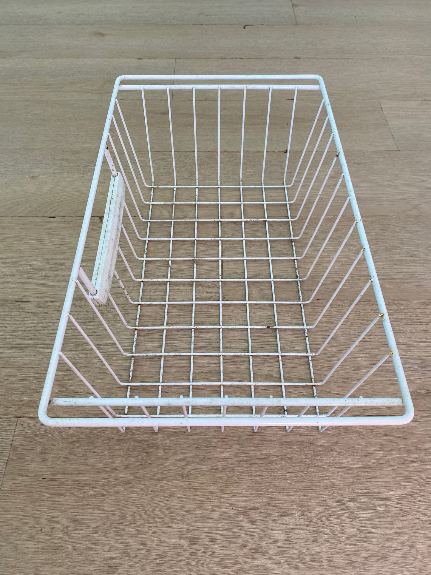 1444031 Electrolux Kelvinator Simpson Westinghouse fridge freezer lower bottom small basket drawer