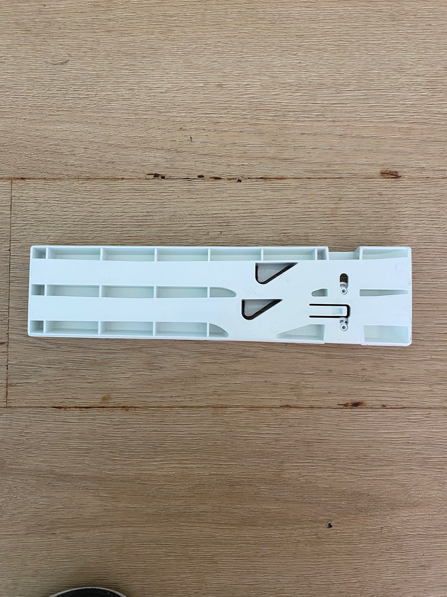 1443819 Electrolux Kelvinator Simpson Westinghouse fridge freezer LH LHS left hand side double runner assembly assy