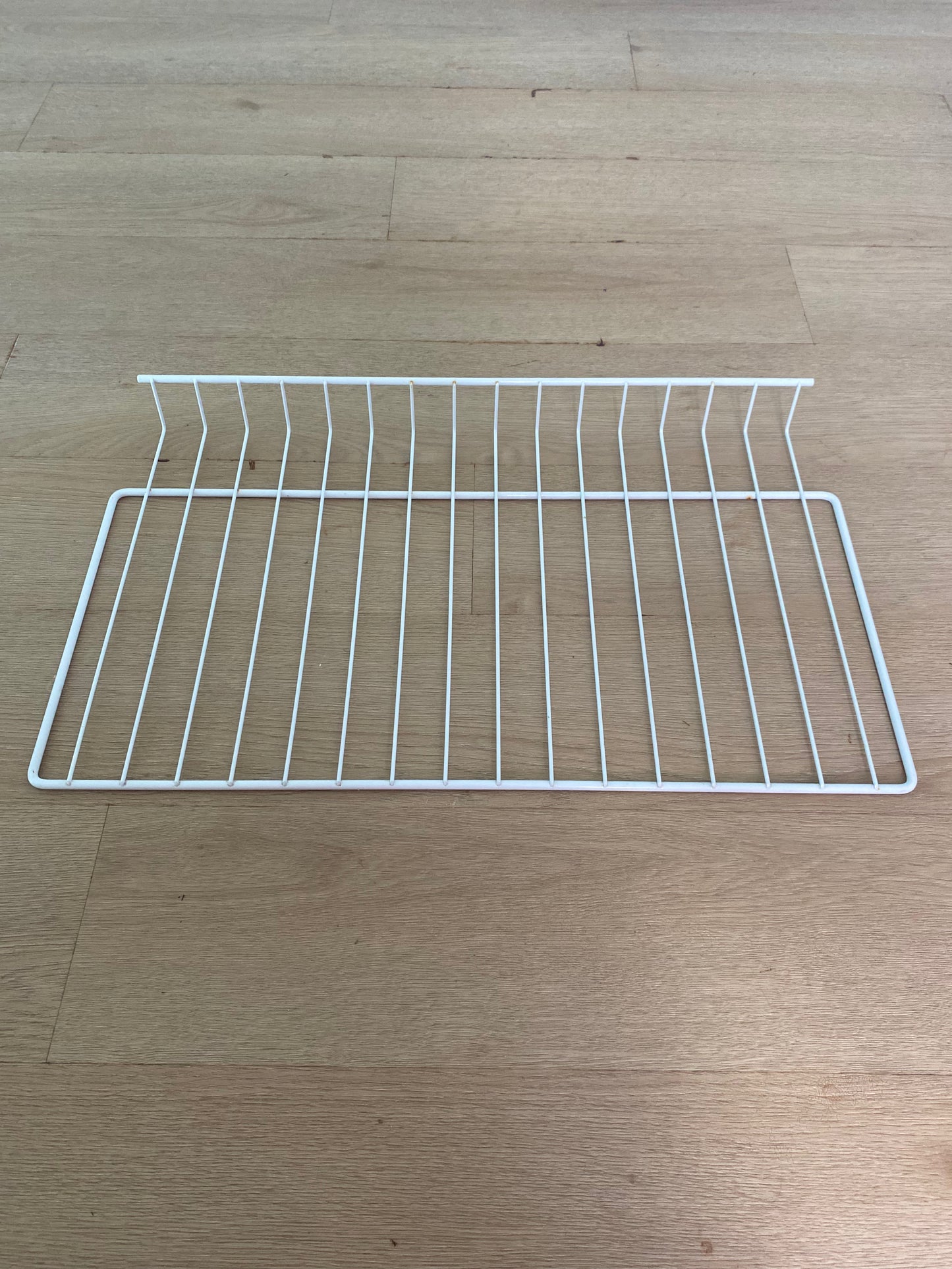 1444024 Westinghouse fridge FREEZER TOP SHELF plasticised wire WBM5100 BJ513V BJ514V BJ515V