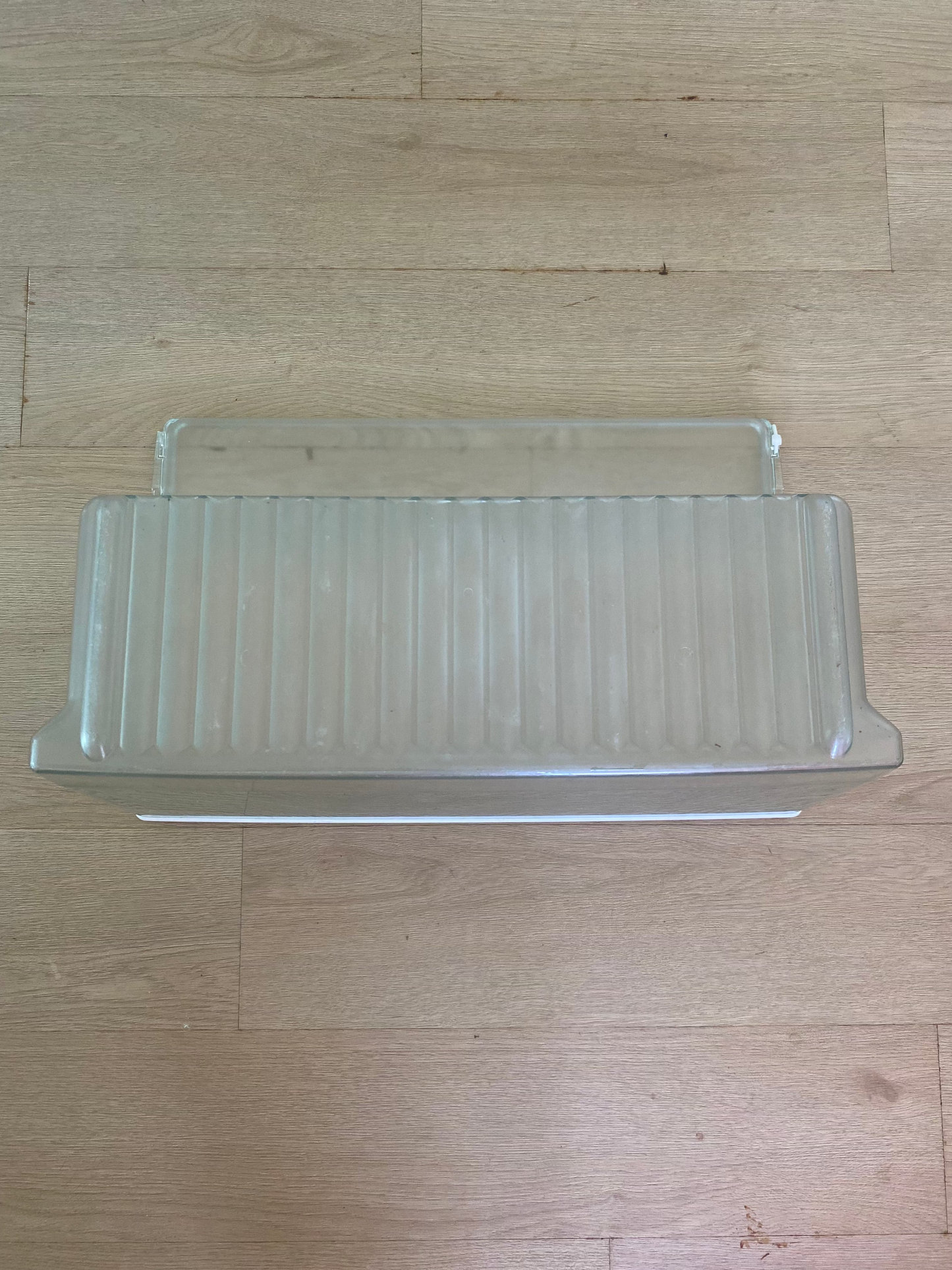 1441851 Westinghouse top mount fridge crisper