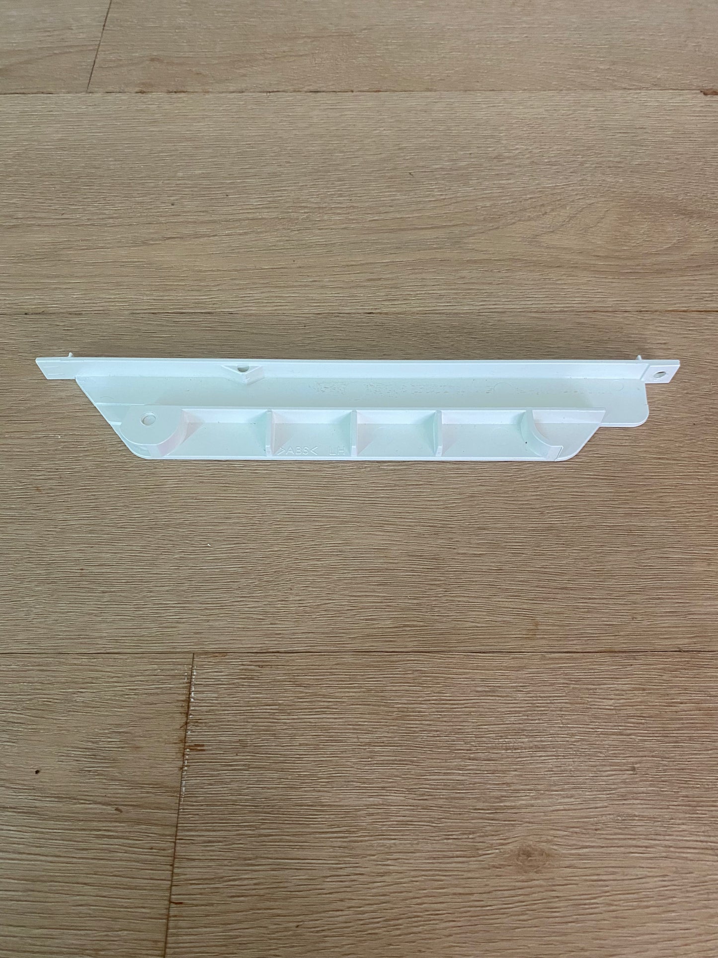 1444595 1453078 Electrolux Kelvinator Simpson Westinghouse fridge shallow deli runner LHS LH left hand side