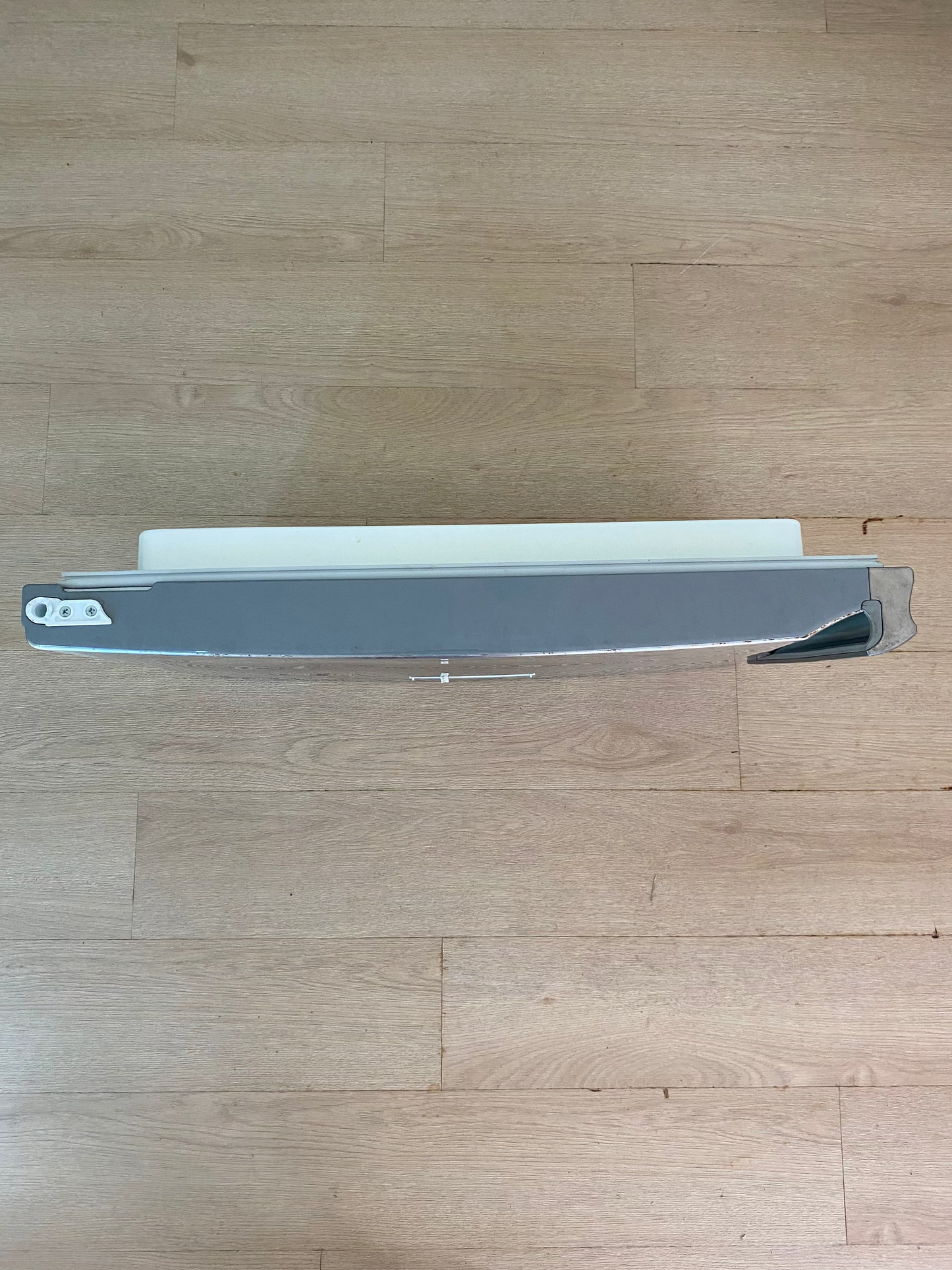 1443025 Westinghouse fridge stainless steel FREEZER DOOR right hand side RHS hinge FITS RJ393V RJ443V