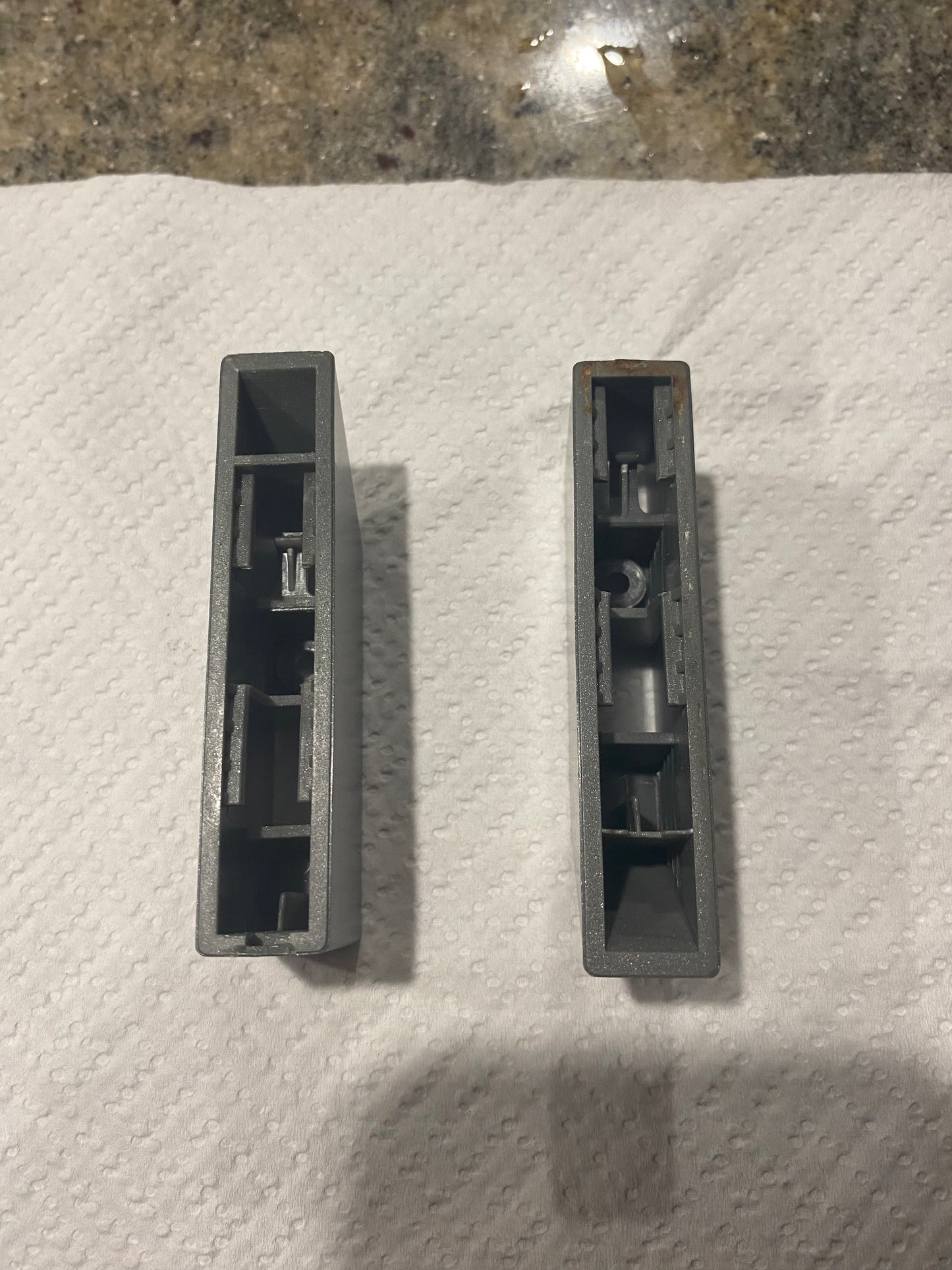 1453935K 1453936 1453937 3012660300 3012660500 4055914859 Electrolux Westinghouse fridge door handle pedestal bracket mount kit FITS EHE5107SA WHE7670SA