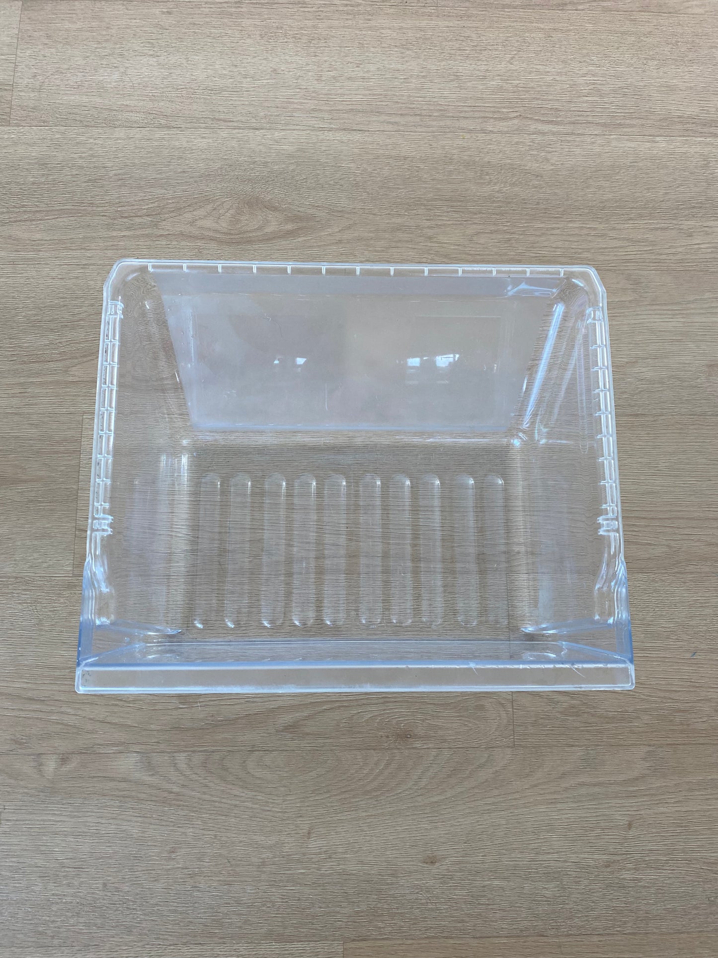 DA61-05042A Samsung fridge lower crisper CASE VEG LOW bottom vegetable drawer SRS583HDP RSH1DTIS1/XSA