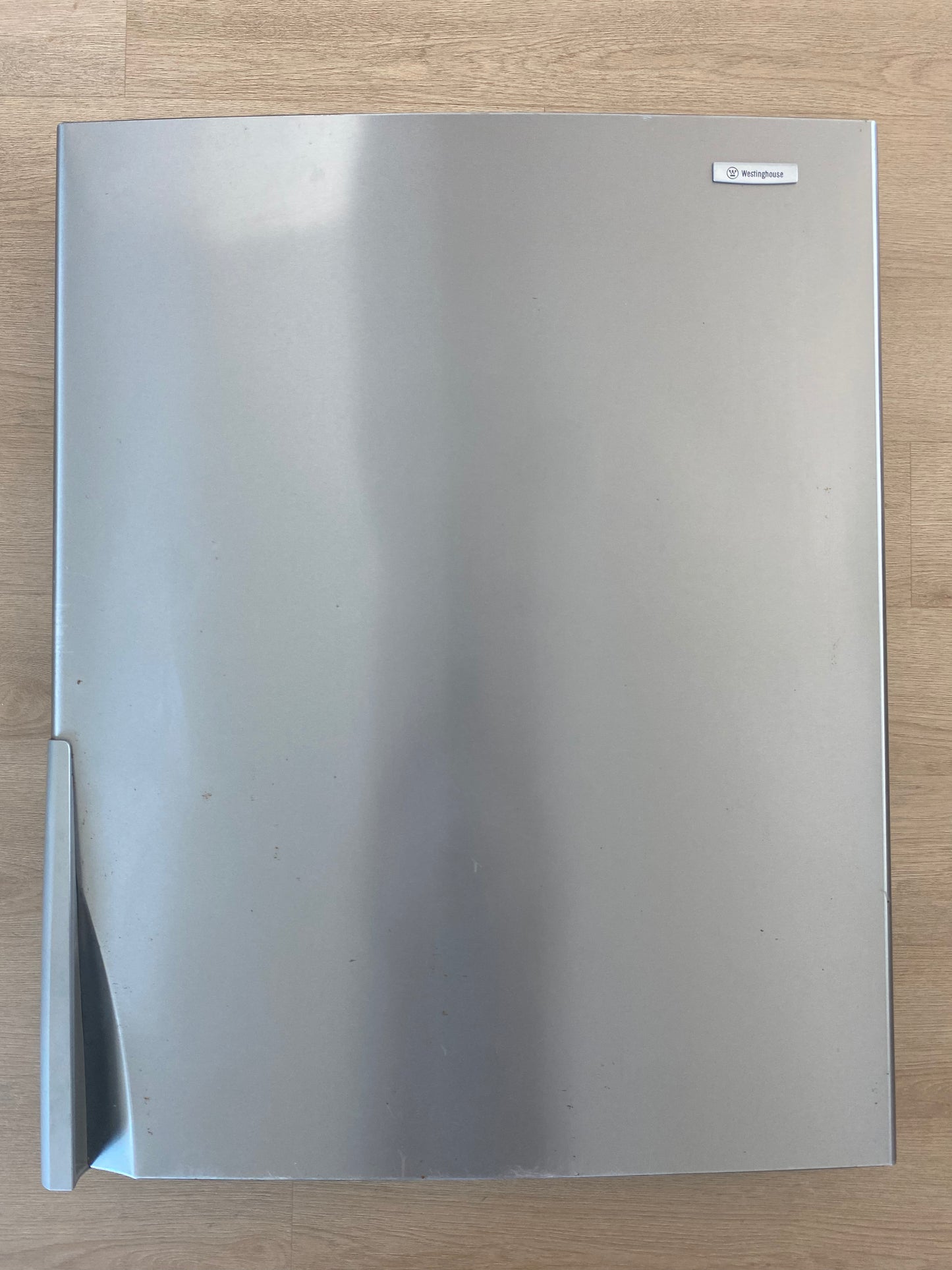 1451806 1451987 1455387 Westinghouse stainless steel fridge compartment door RHS right hand side hinge FITS WBE5100SB-R WBE5100SC-R