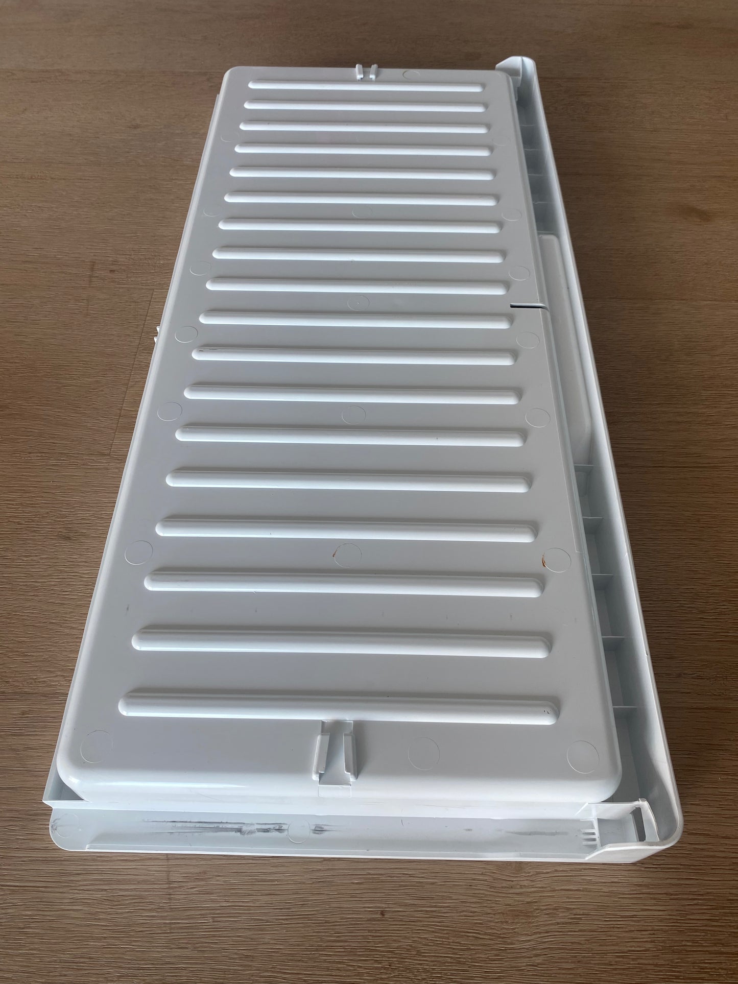 836973 Fisher & Paykel French door fridge freezer sliding tray 900 FITS RF610A