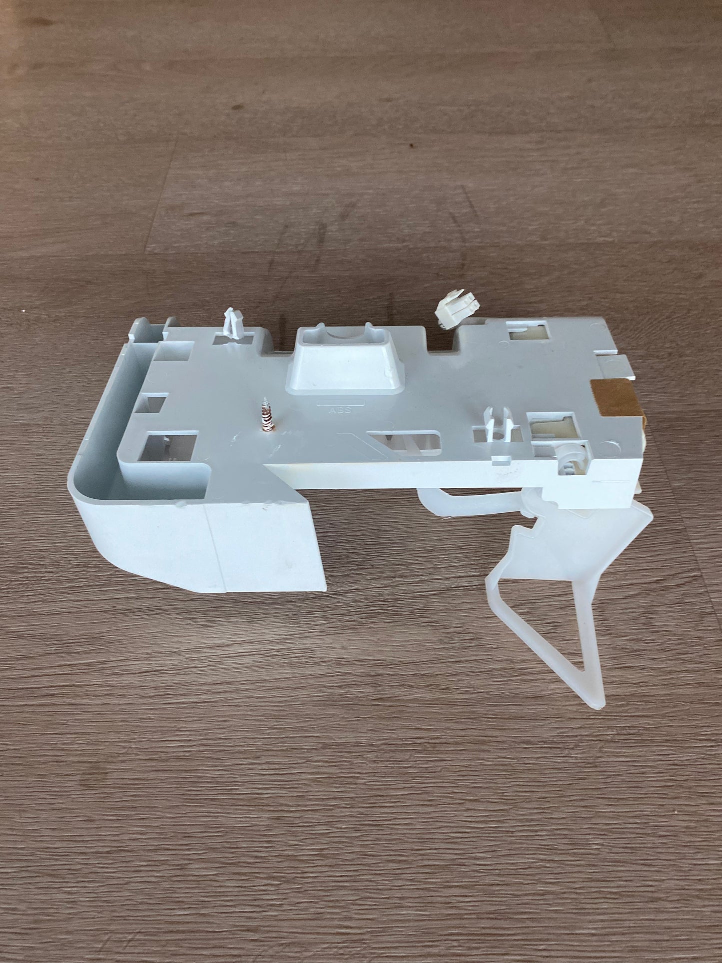 820833P Fisher & Paykel fridge freezer ice maker tray assembly